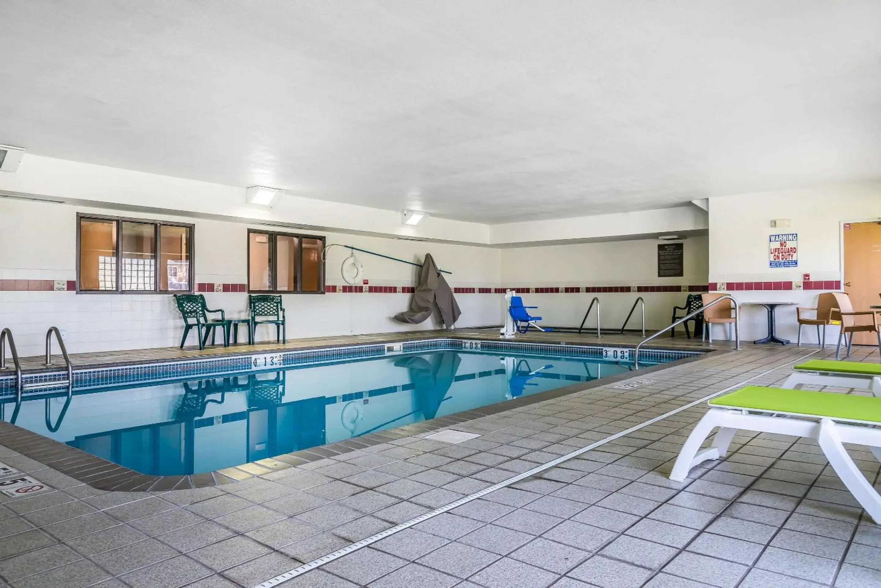 Pool view in Country Inn & Suites by Radisson, Stillwater, MN Pool view in Country Inn & Suites by Radisson, Stillwater, MN