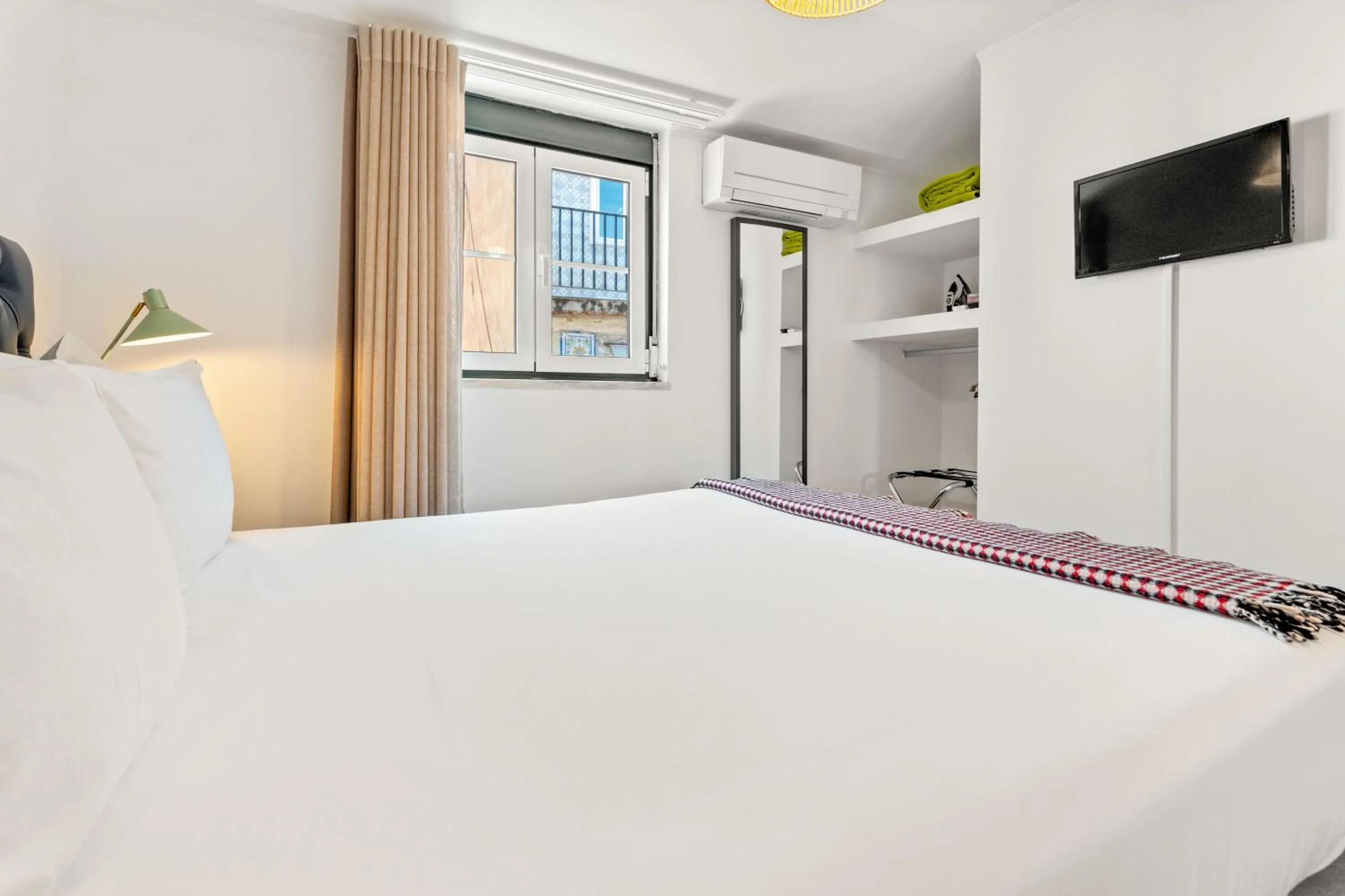 Bedroom, Bed in Casa do Patio by Shiadu