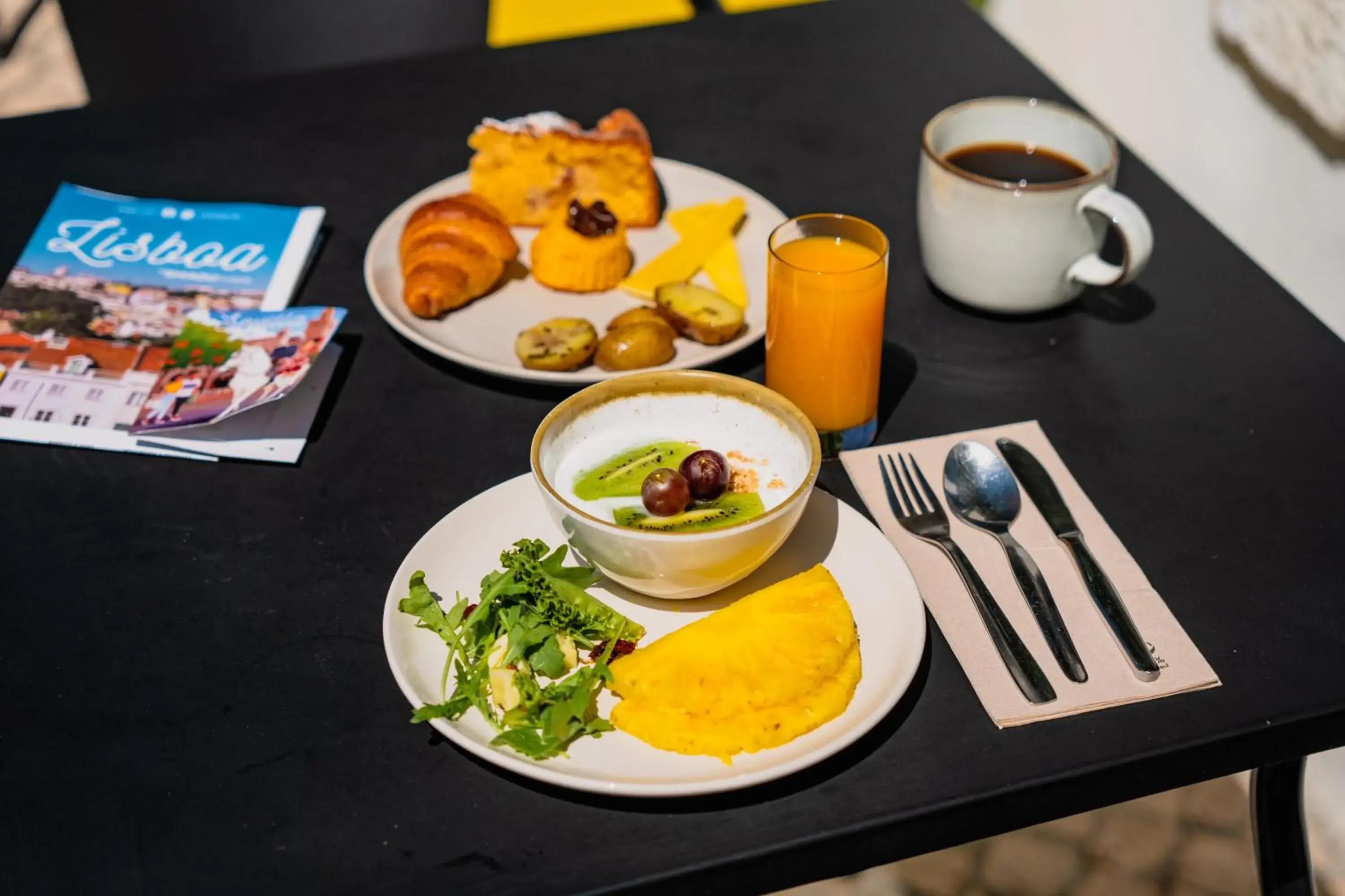 Continental breakfast in Casa do Patio by Shiadu Continental breakfast in Casa do Patio by Shiadu