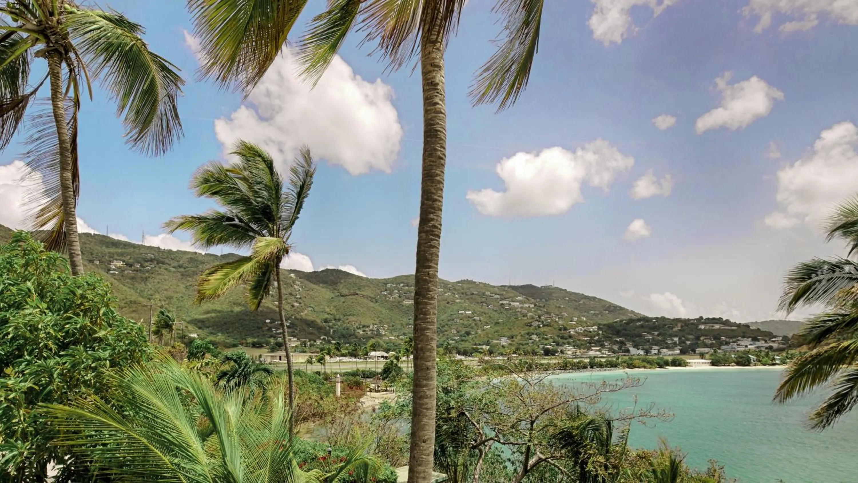 Sea view in Lindbergh Bay Hotel
