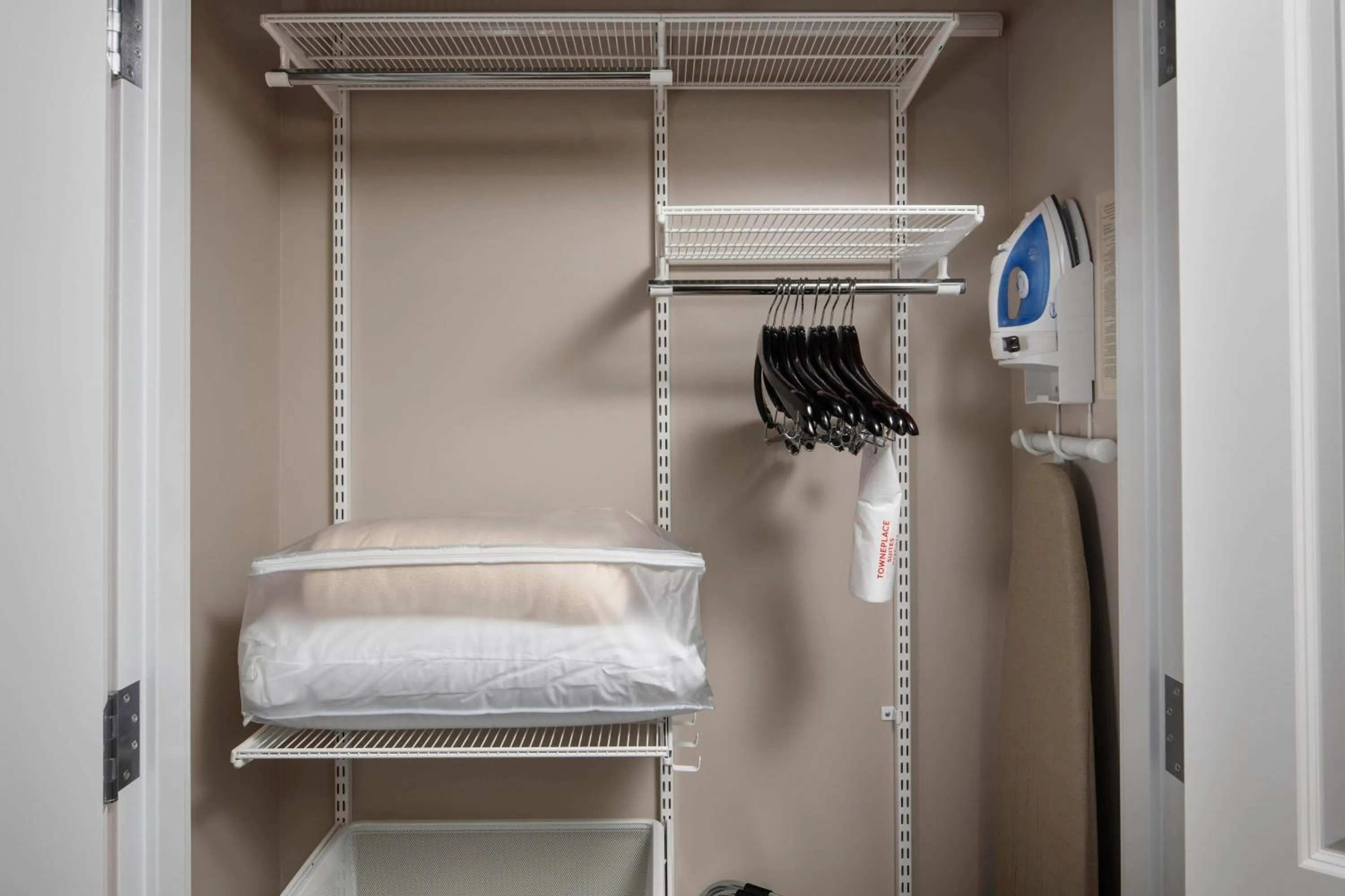 Photo of the whole room in Towneplace Suites By Marriott Louisville Northeast