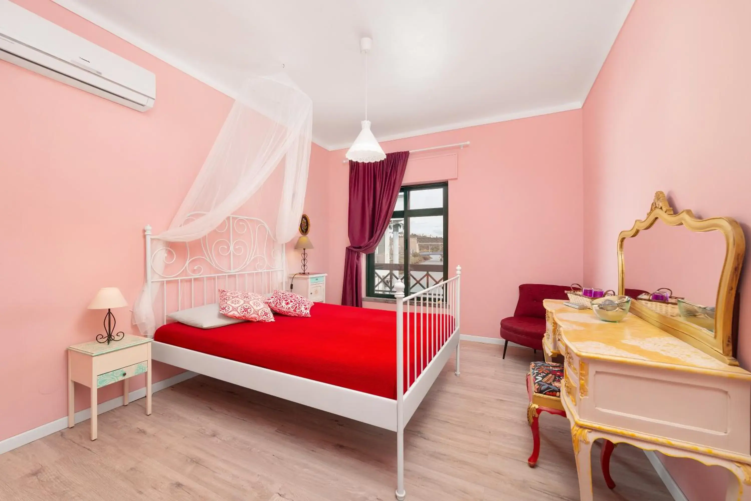 Double Room with River View in Al-Gharb Tavira Eco GuestHouse Double Room with River View in Al-Gharb Tavira Eco GuestHouse