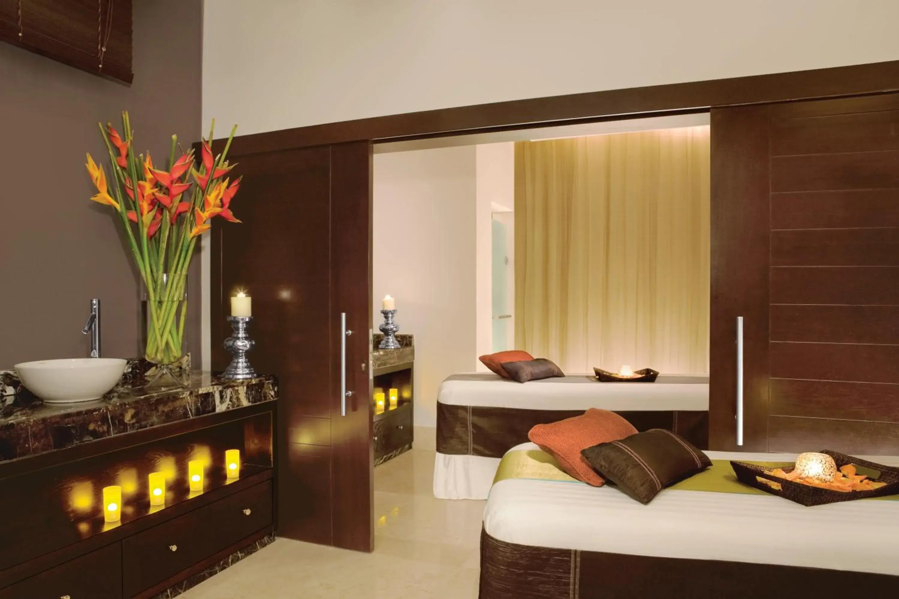 Spa and wellness centre/facilities in Secrets St James Adults Only - All Inclusive Spa and wellness centre/facilities in Secrets St James Adults Only - All Inclusive