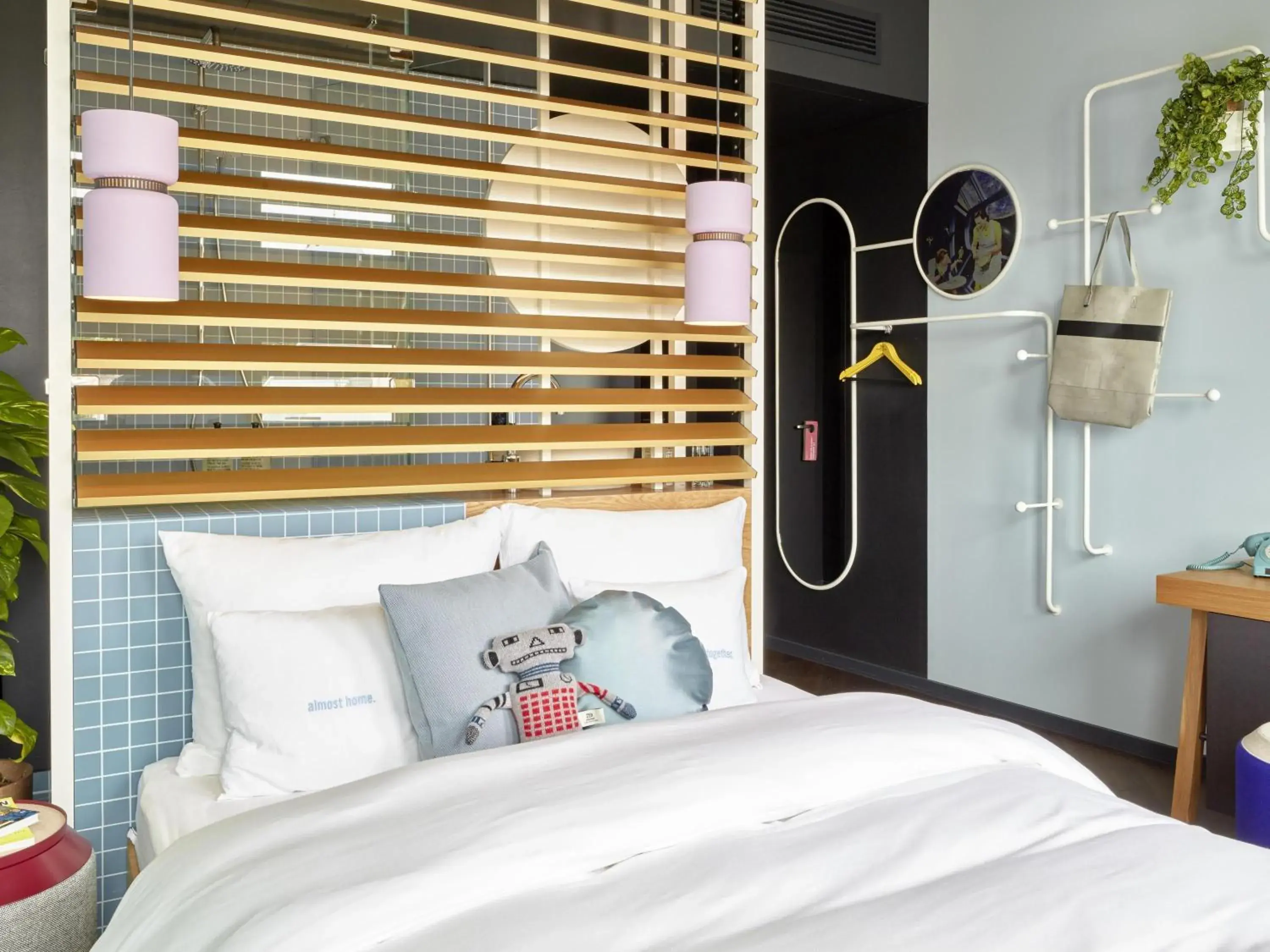 Bedroom, Bed in 25hours Hotel The Circle Bedroom, Bed in 25hours Hotel The Circle