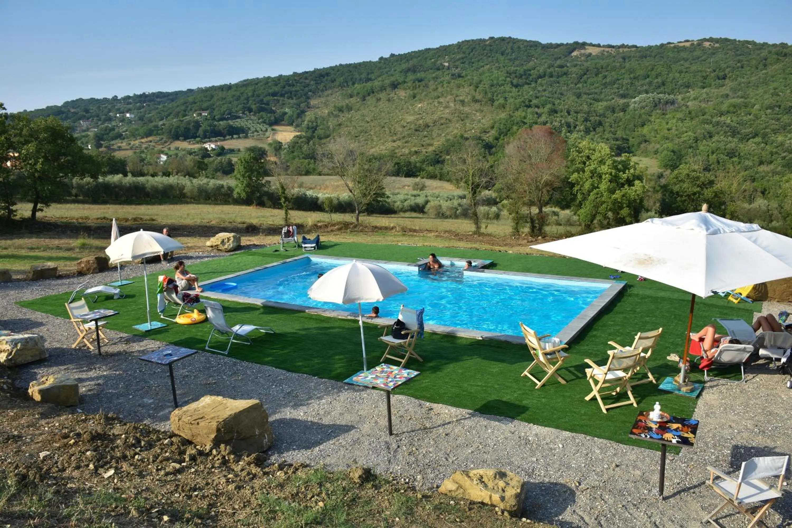 Swimming pool in Agriturismo B&B Il Rifugio di Nino