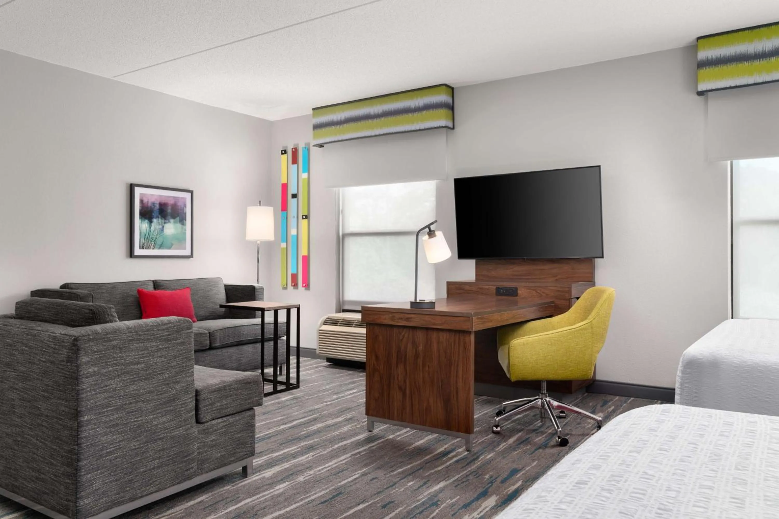 Living room, Bed in Hampton Inn Spring Lake Fayetteville