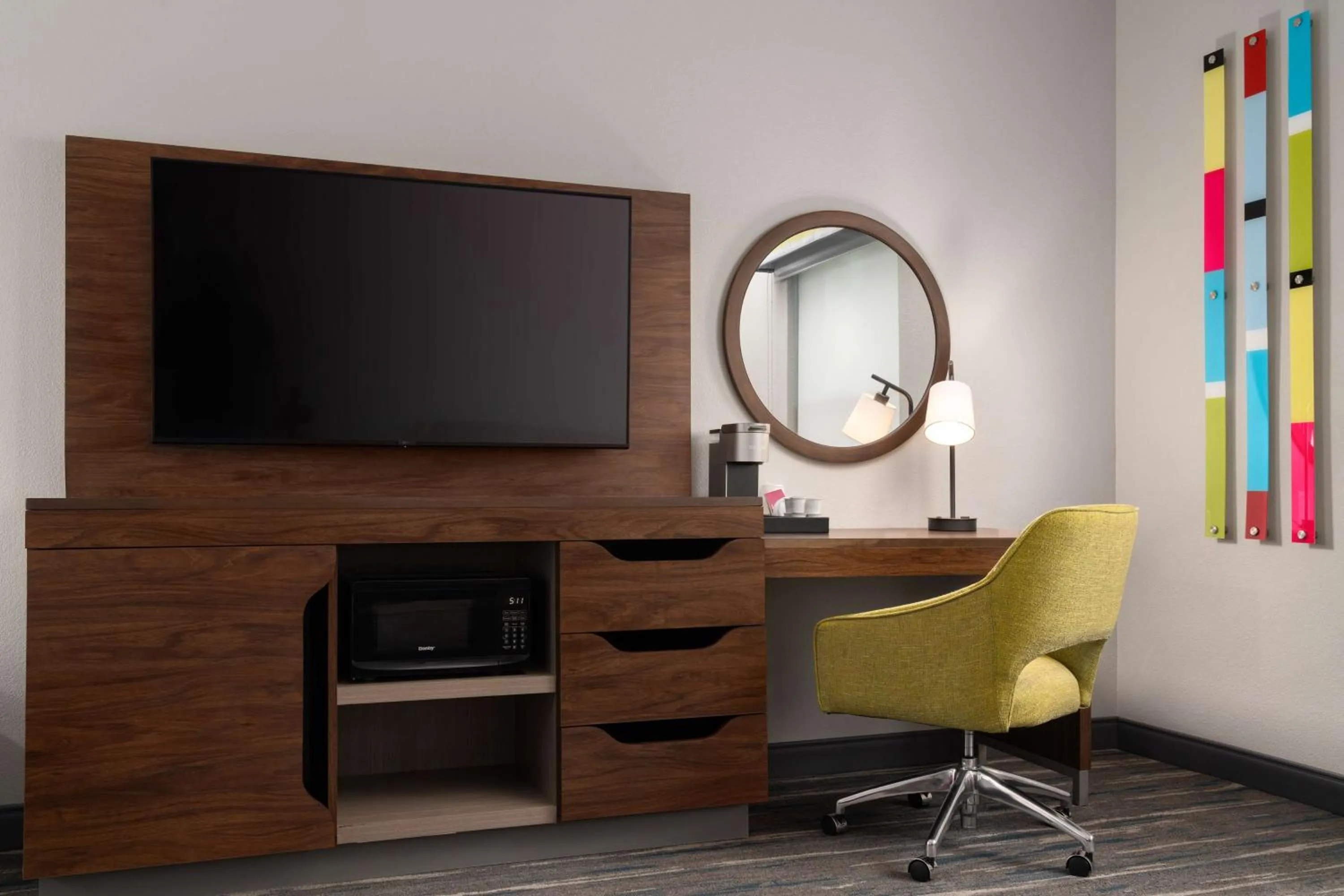 Bedroom in Hampton Inn Spring Lake Fayetteville