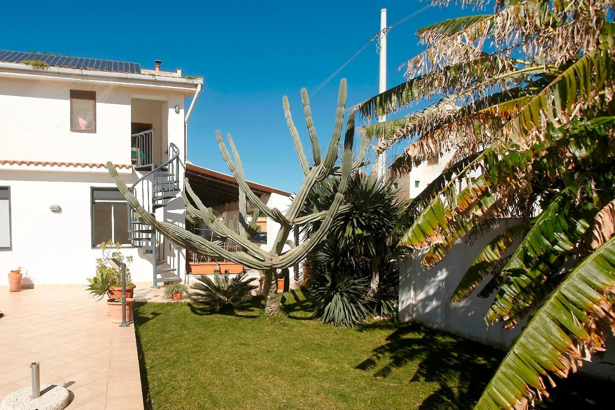 Property building in Casa Marinella