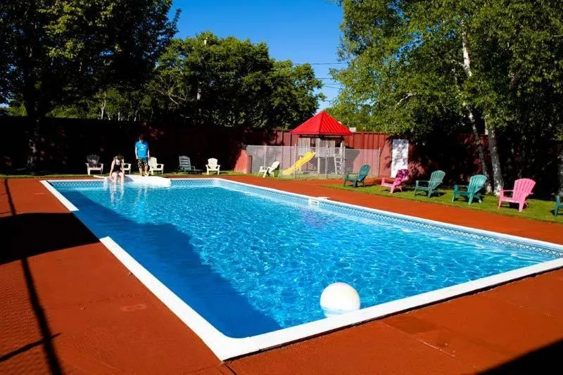 Swimming pool in Clansman Motel