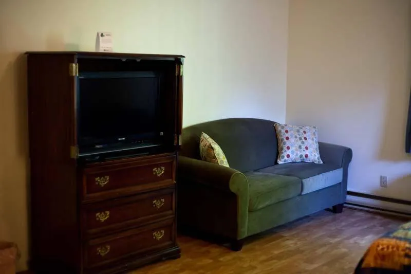 Seating area in Clansman Motel