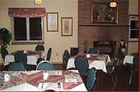 Restaurant/places to eat in Clansman Motel