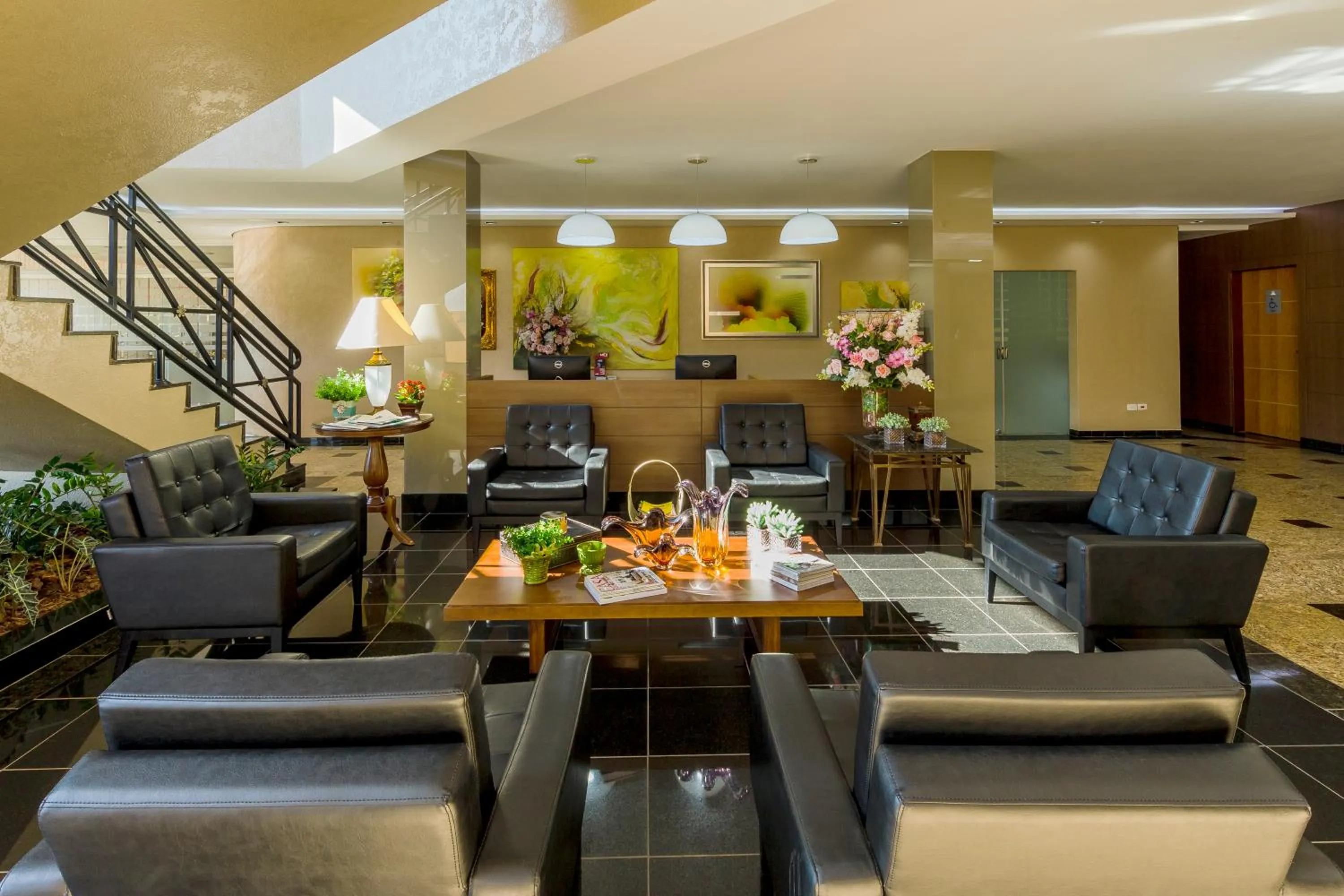 Lobby or reception in Hotel Thomasi Express - Londrina