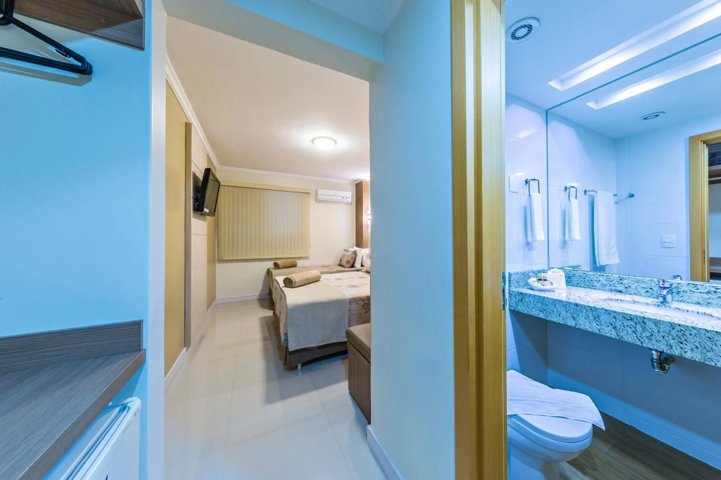 Photo of the whole room in Hotel Thomasi Express - Londrina Photo of the whole room in Hotel Thomasi Express - Londrina