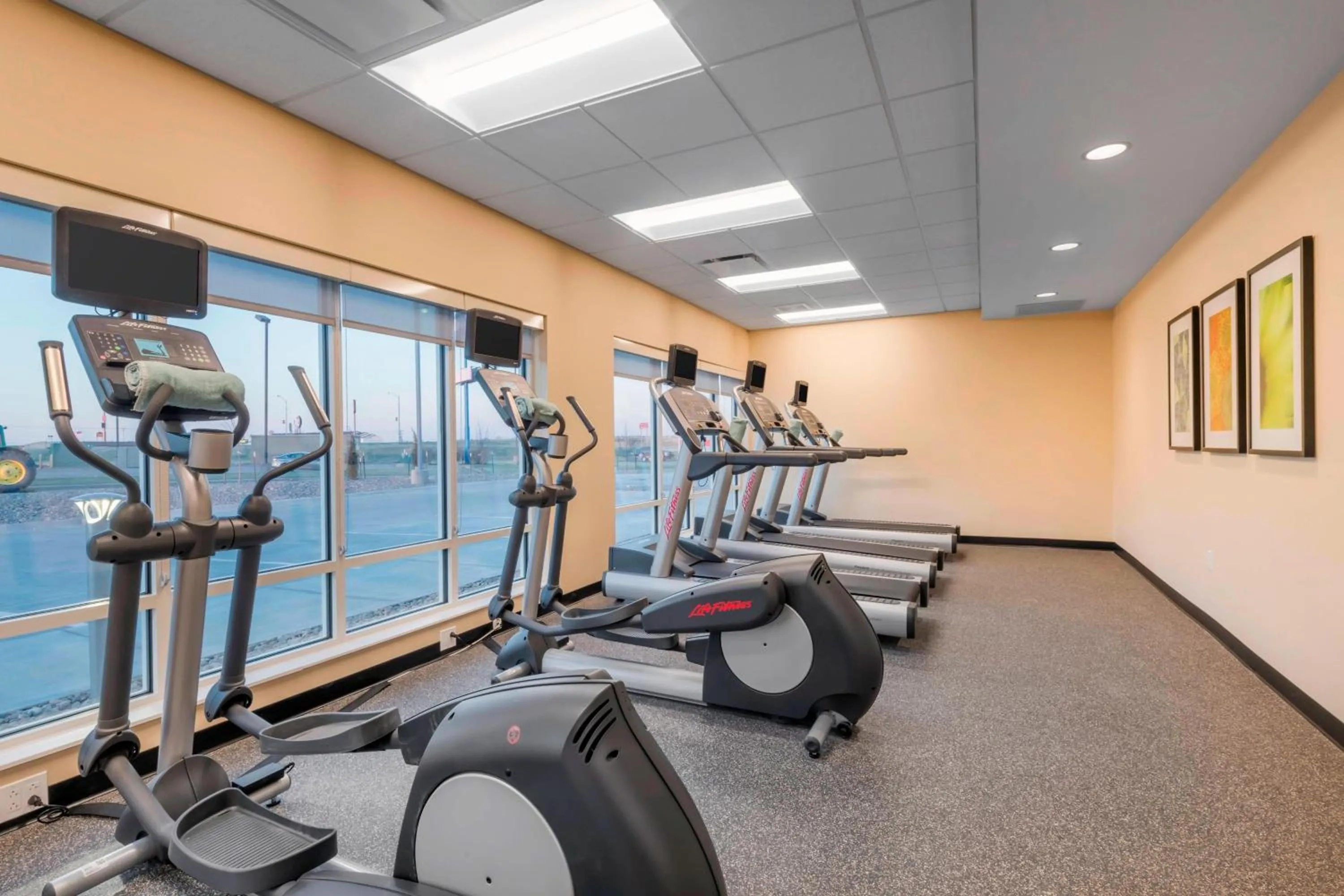 Fitness centre/facilities in Towneplace Suites By Marriott Hays