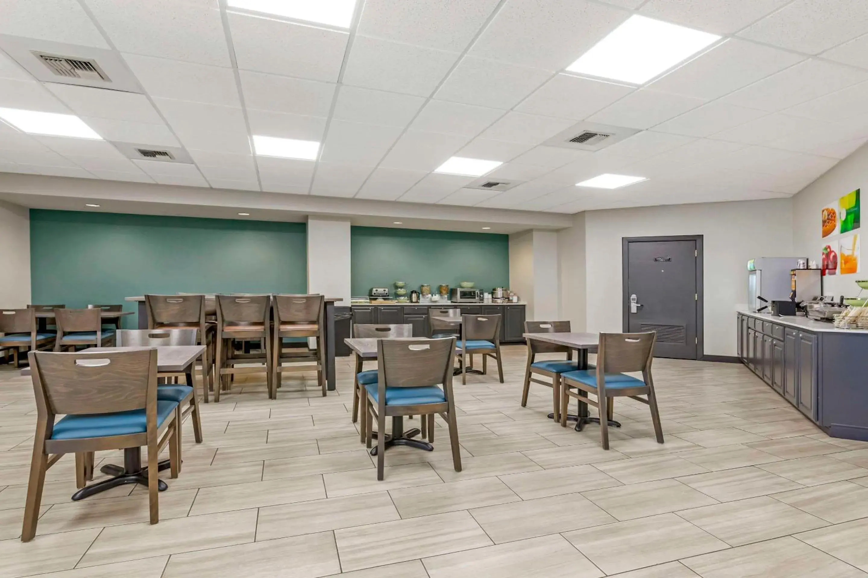 Breakfast in Quality Inn Hamilton Bitterroot Valley Breakfast in Quality Inn Hamilton Bitterroot Valley