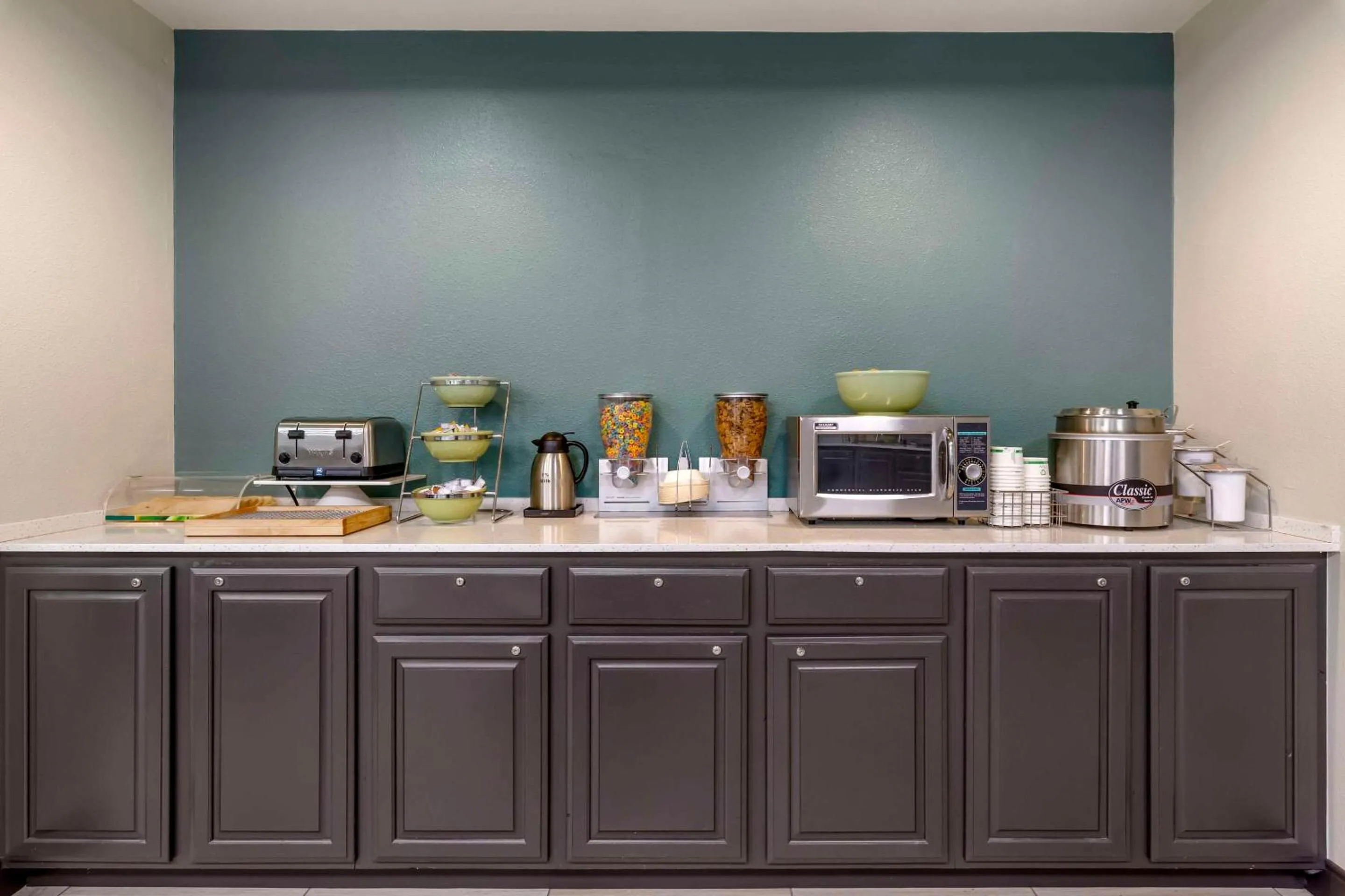 Breakfast in Quality Inn Hamilton Bitterroot Valley