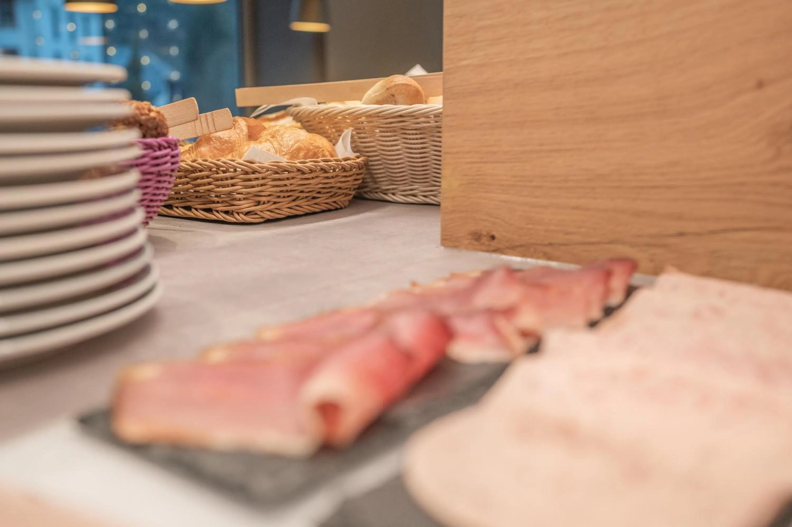 Buffet breakfast in Hotel dasZimmermann