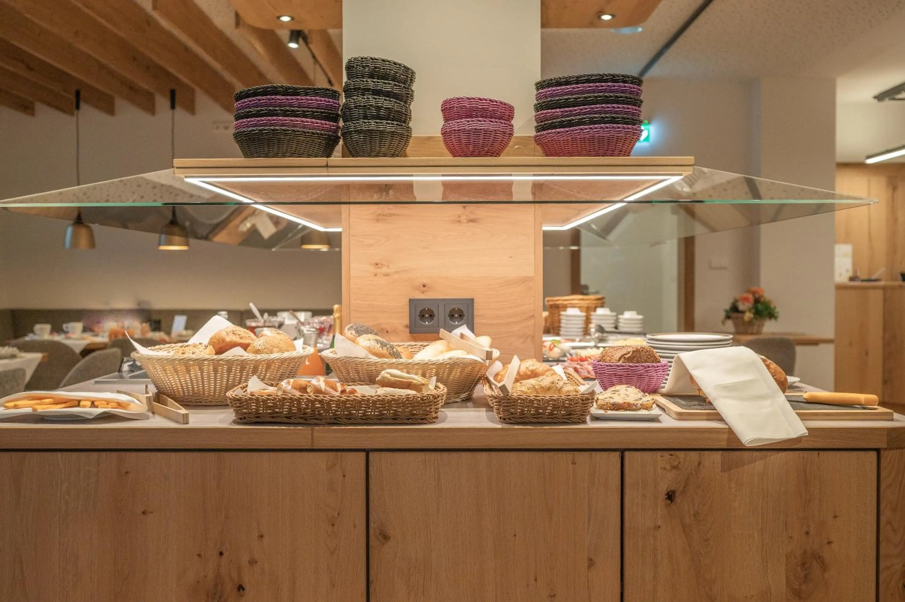 Buffet breakfast in Hotel dasZimmermann