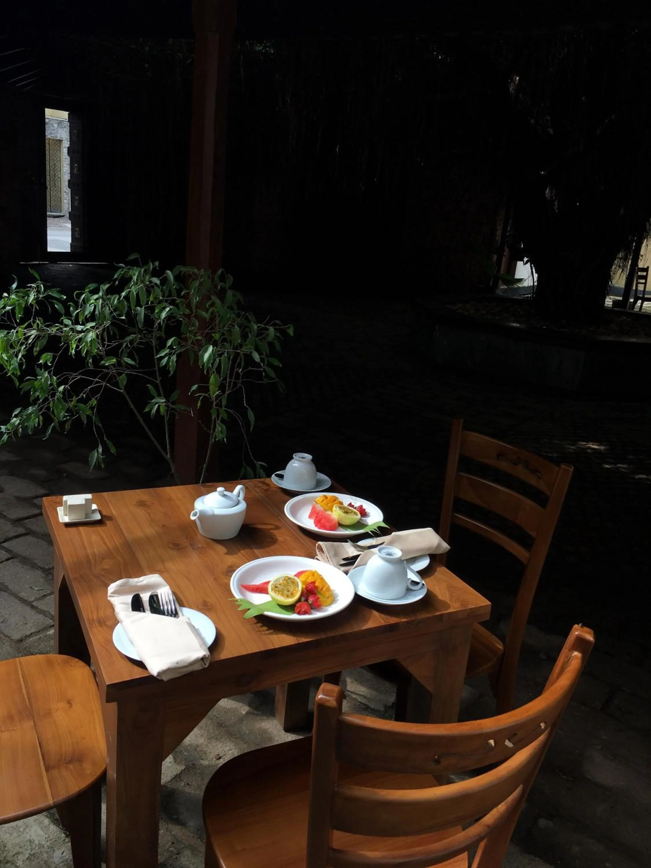 American breakfast in Artisan Villa