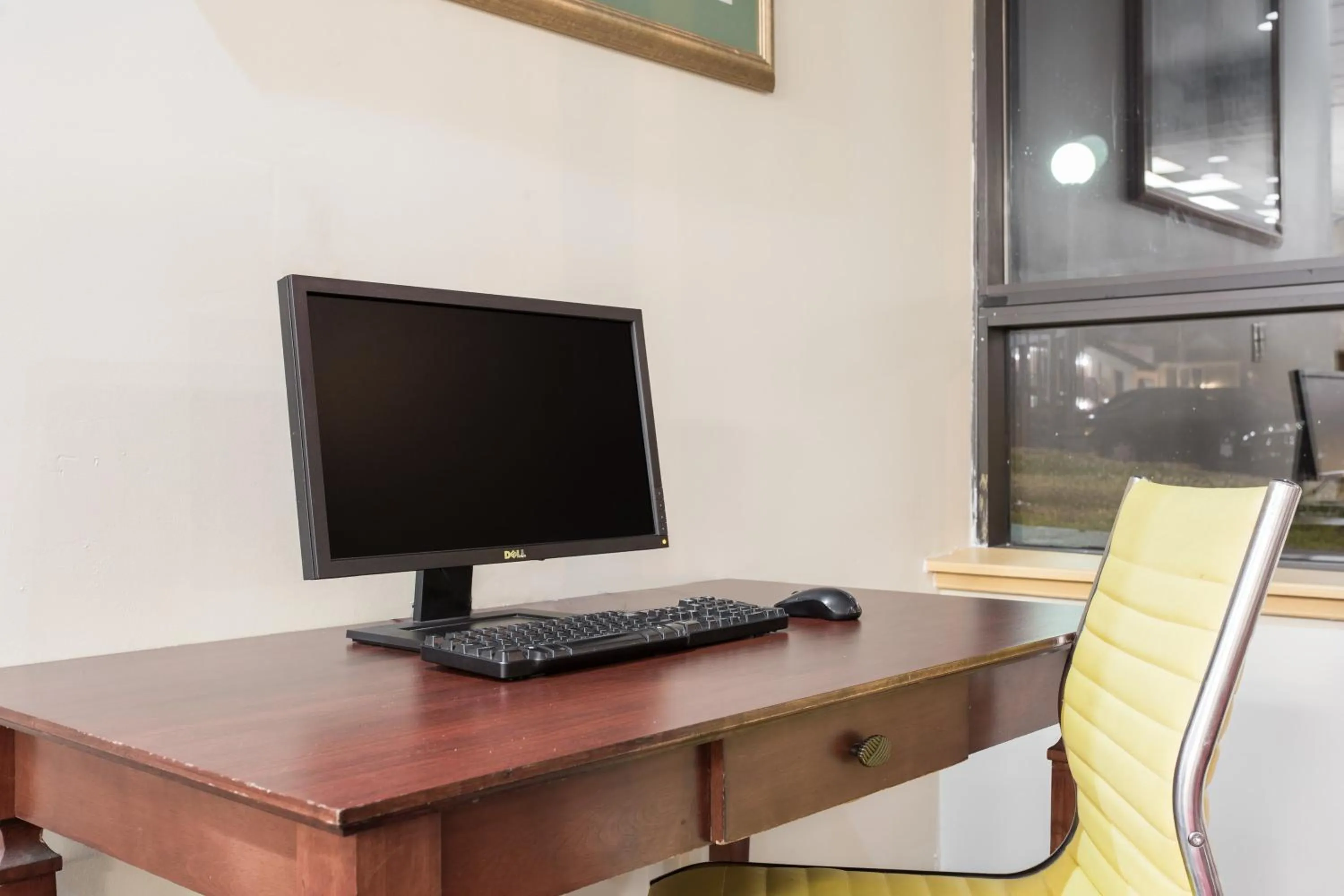 Business facilities in Days Inn by Wyndham Norfolk Airport