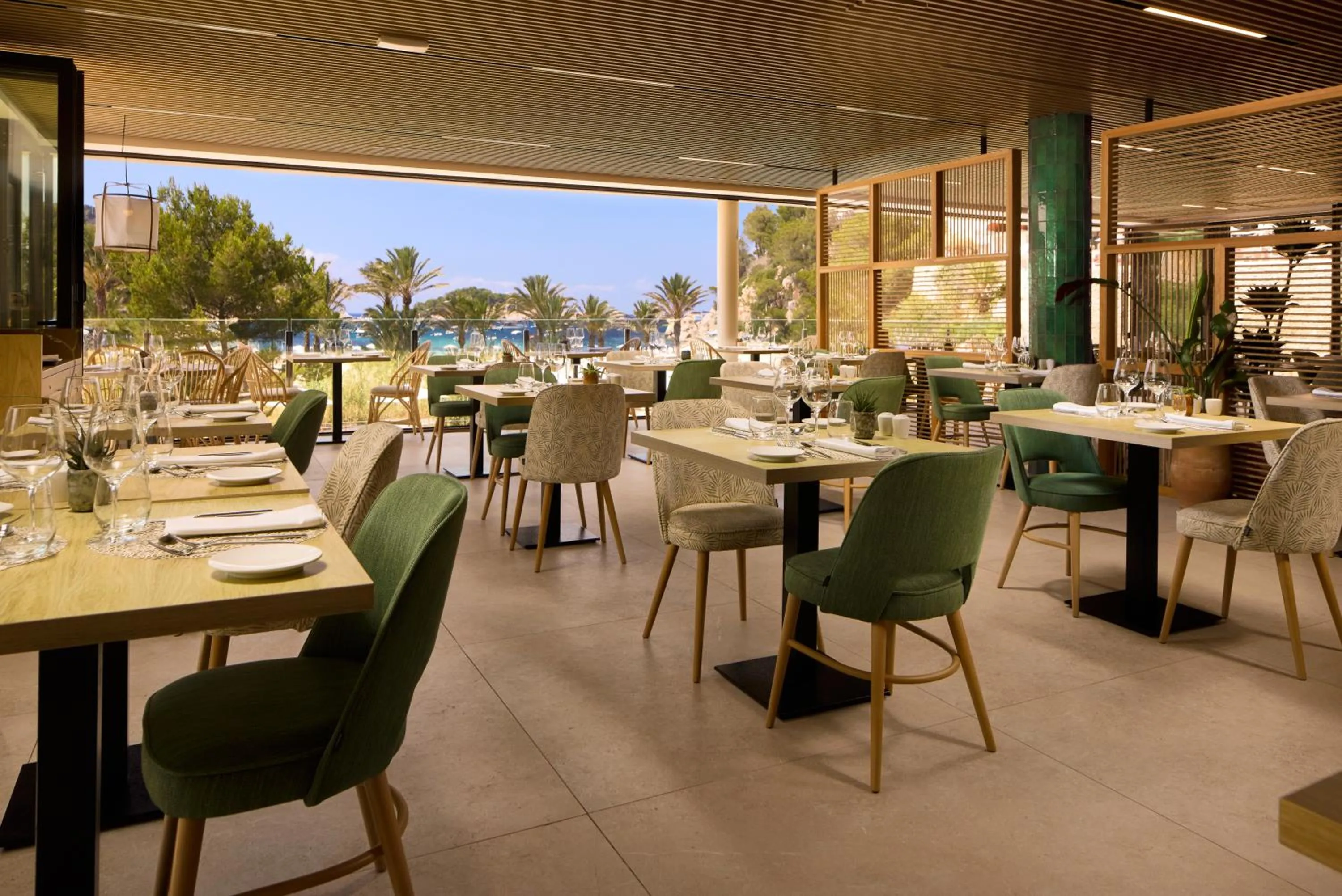 Restaurant/places to eat in Cala San Miguel Ibiza Resort, Adults only, Curio Collection by Hilton