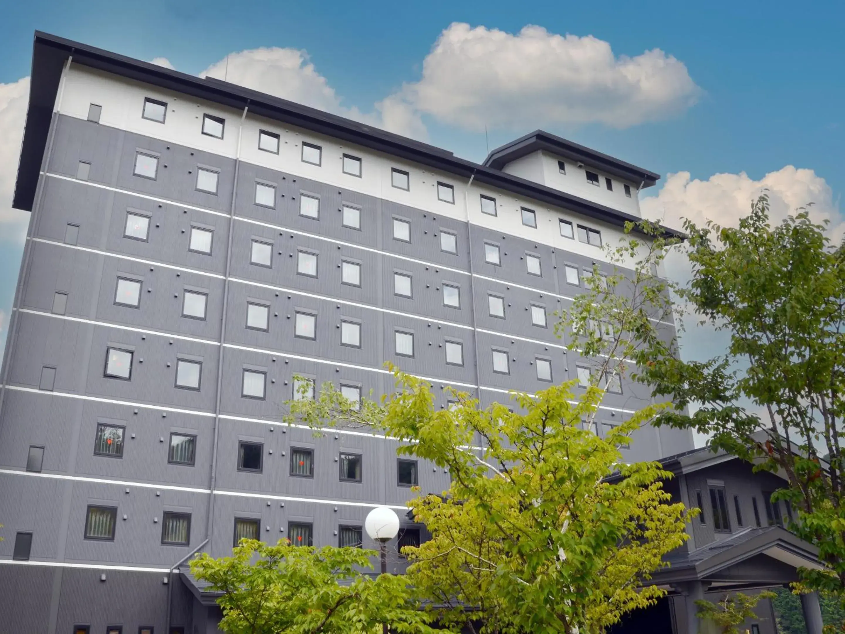 Property building in Route Inn Grantia Hidatakayama Wakura no yado Property building in Route Inn Grantia Hidatakayama Wakura no yado