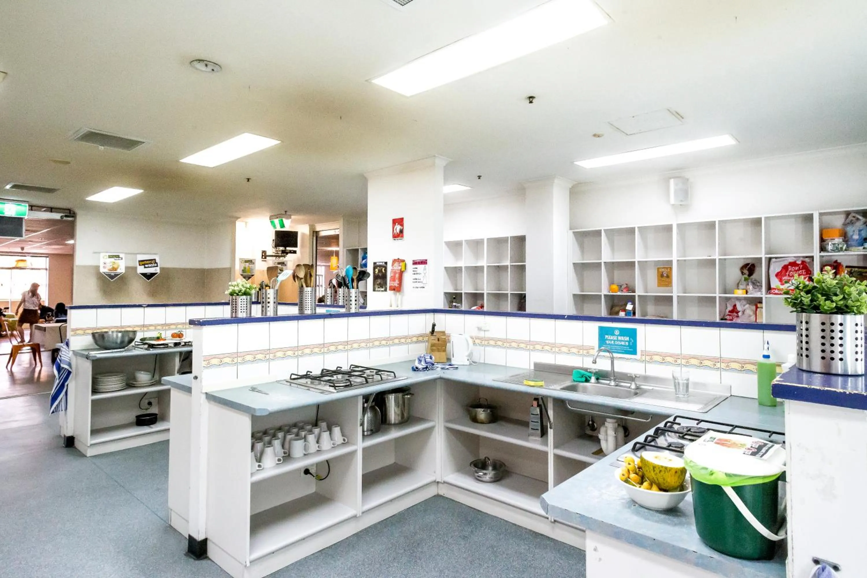 Communal kitchen in YHA Adelaide Central