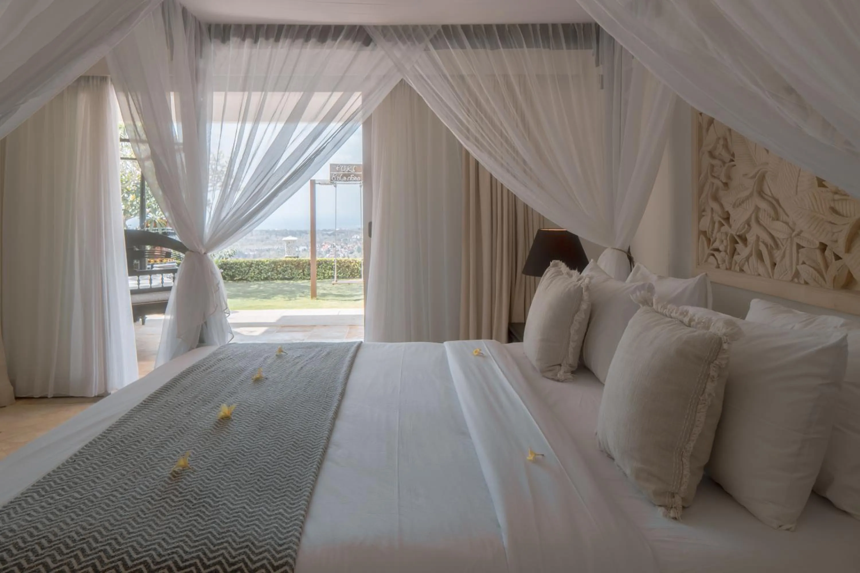 Bedroom, Bed in Villa Puri Balangan