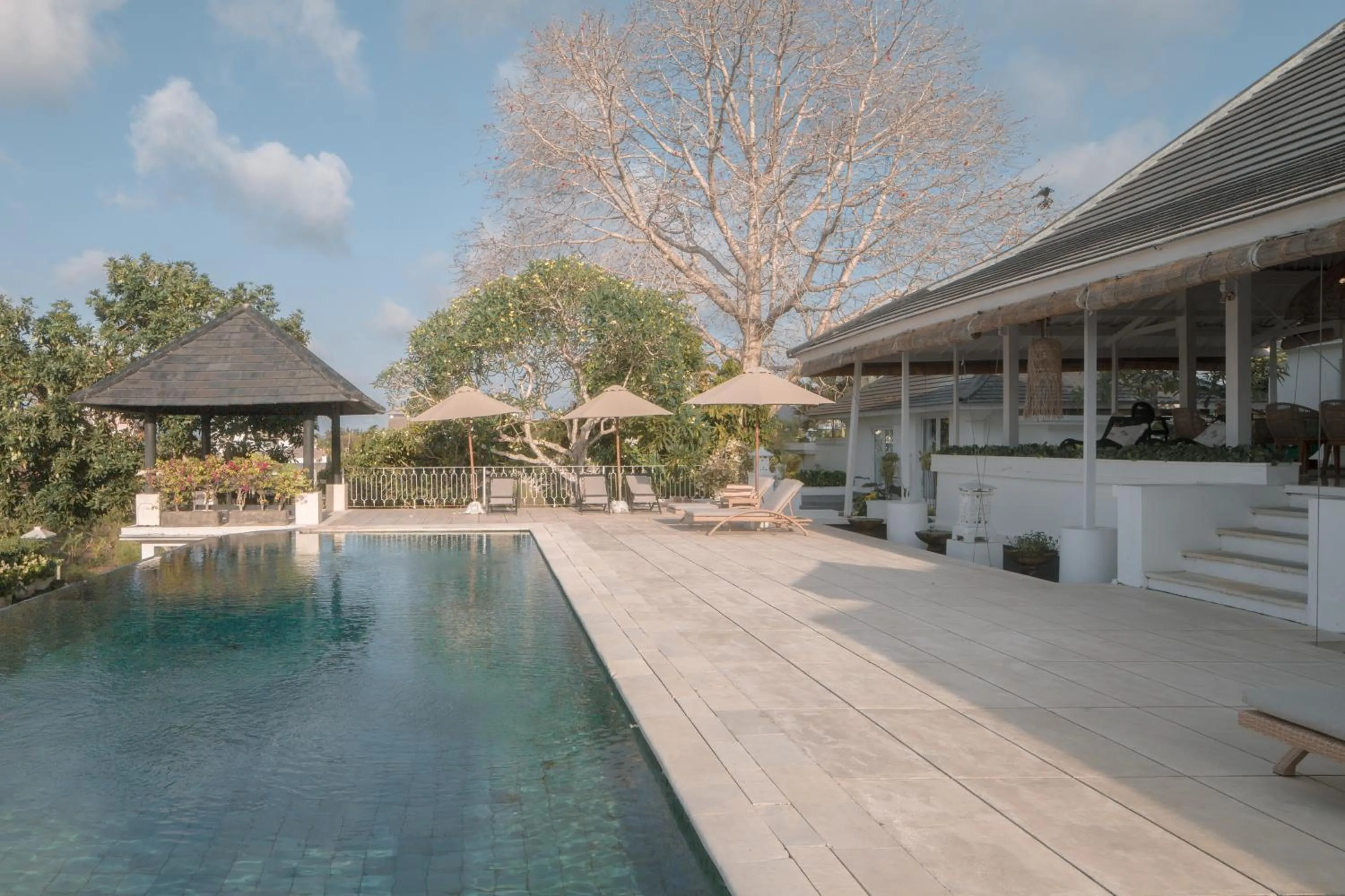 Property building in Villa Puri Balangan