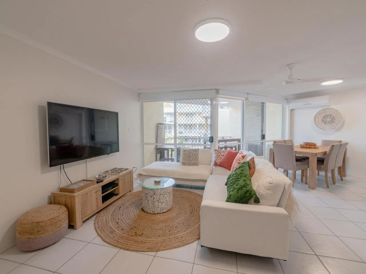 Crystal Beachfront Apartments