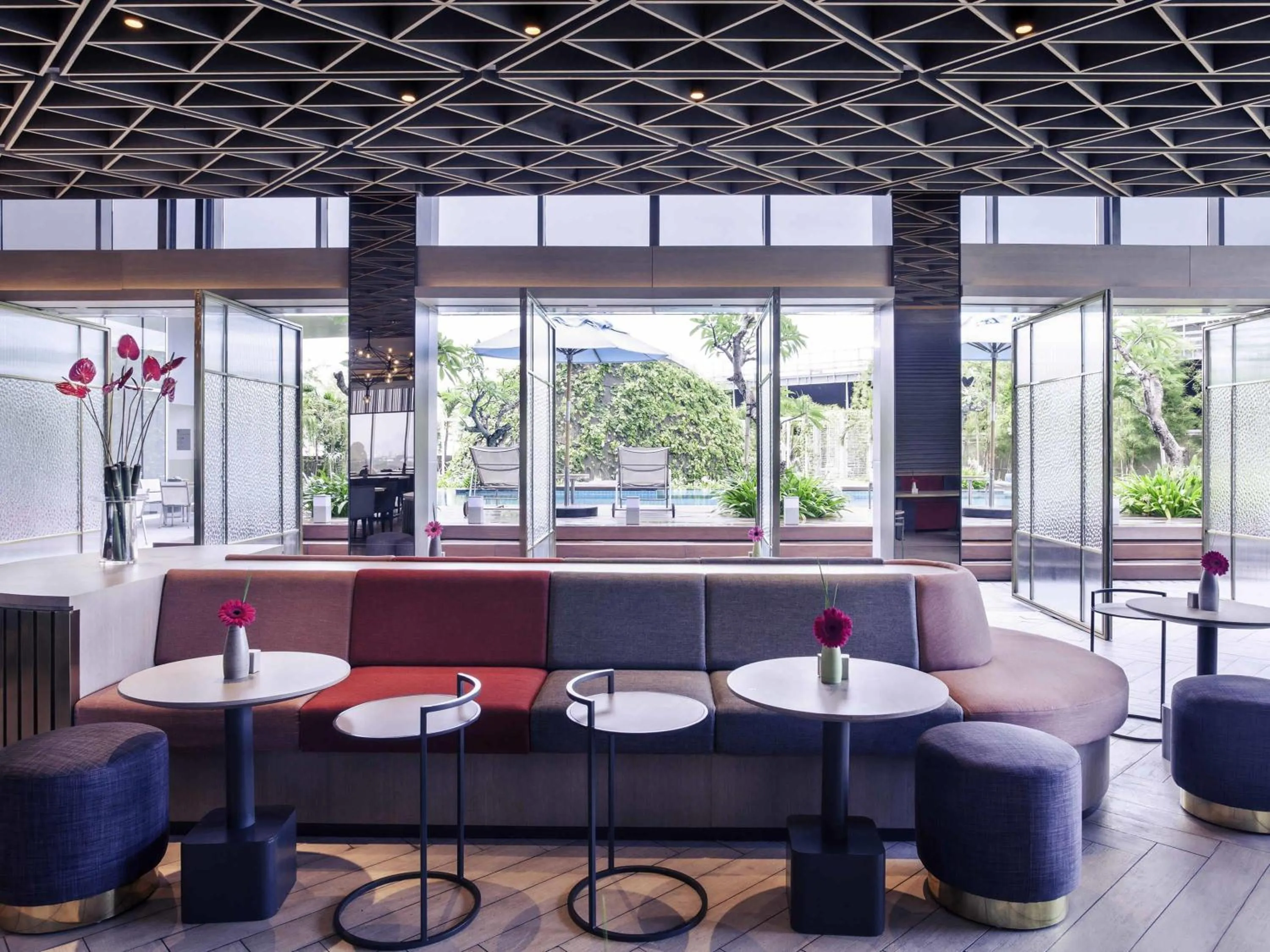 Lounge or bar in Mercure Jakarta Pantai Indah Kapuk