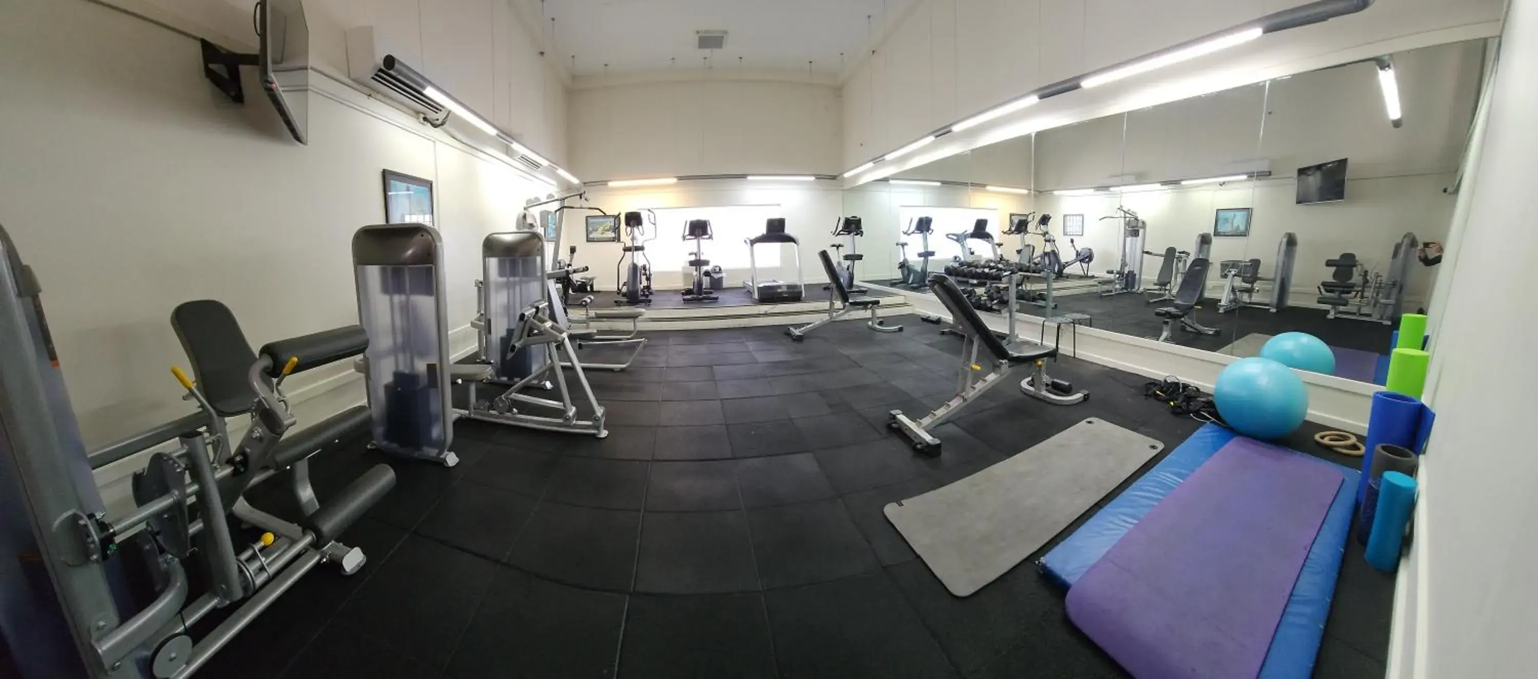 Fitness centre/facilities in Beachcomber Resort - Official Fitness centre/facilities in Beachcomber Resort - Official