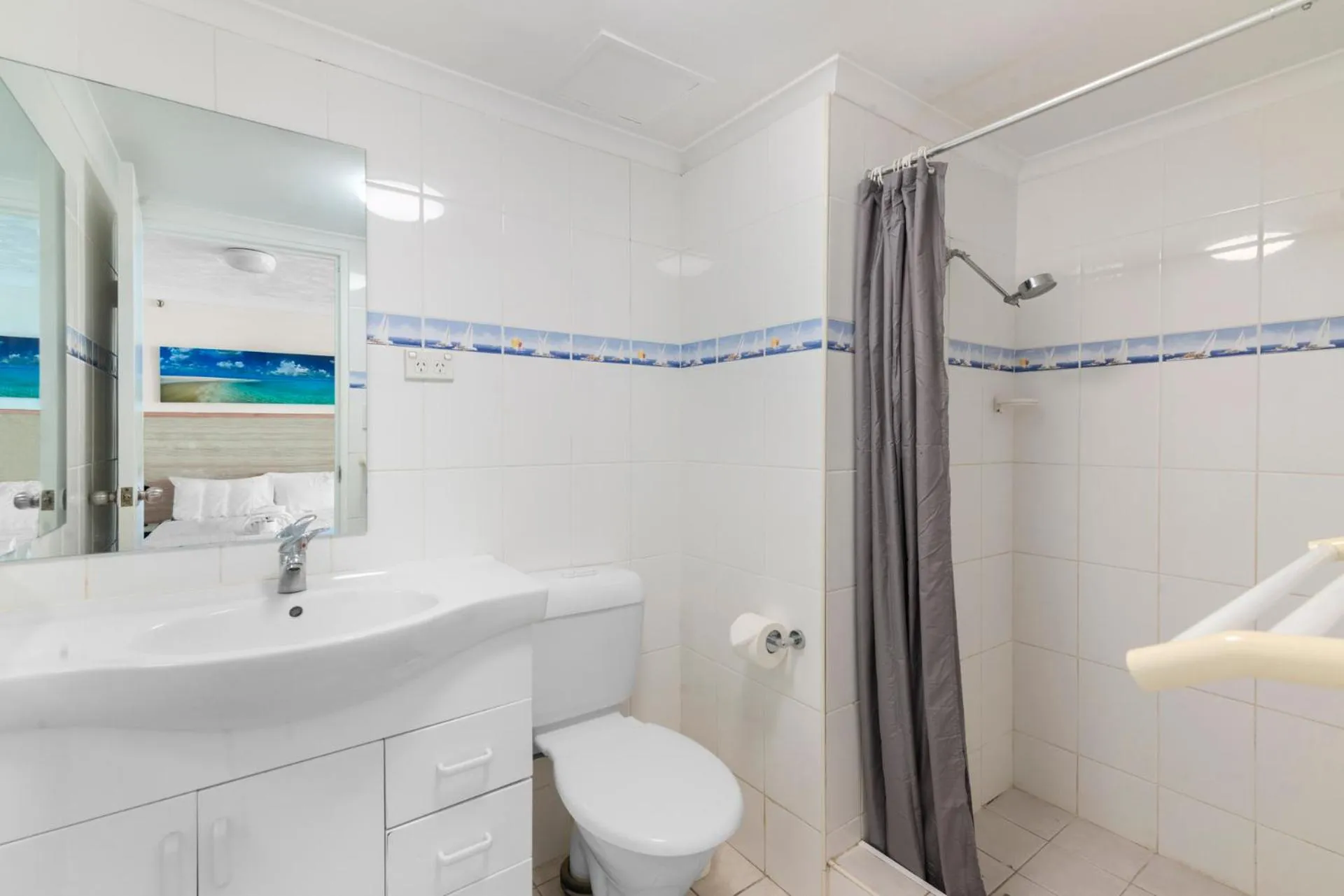 Bathroom in Beachcomber Resort - Official