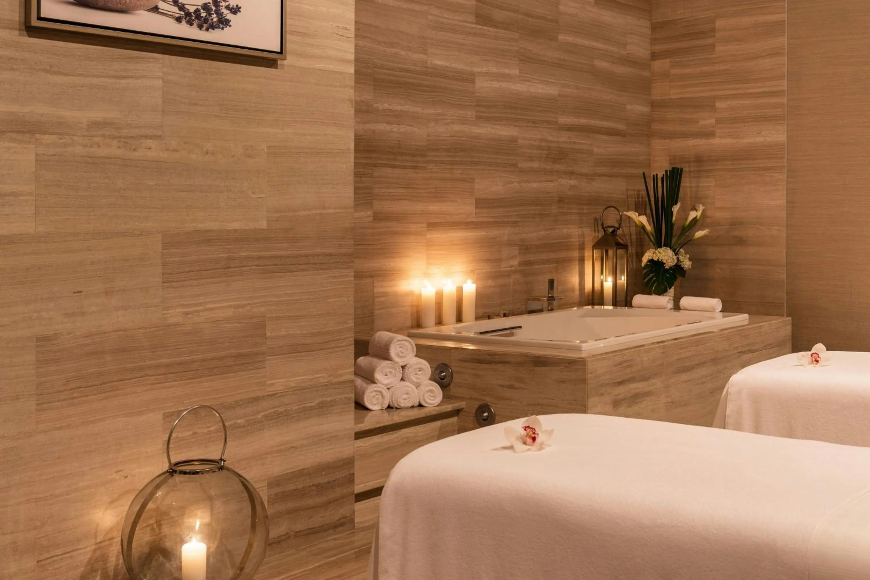 Spa and wellness centre/facilities, Bed in The Westin City Centre Bahrain