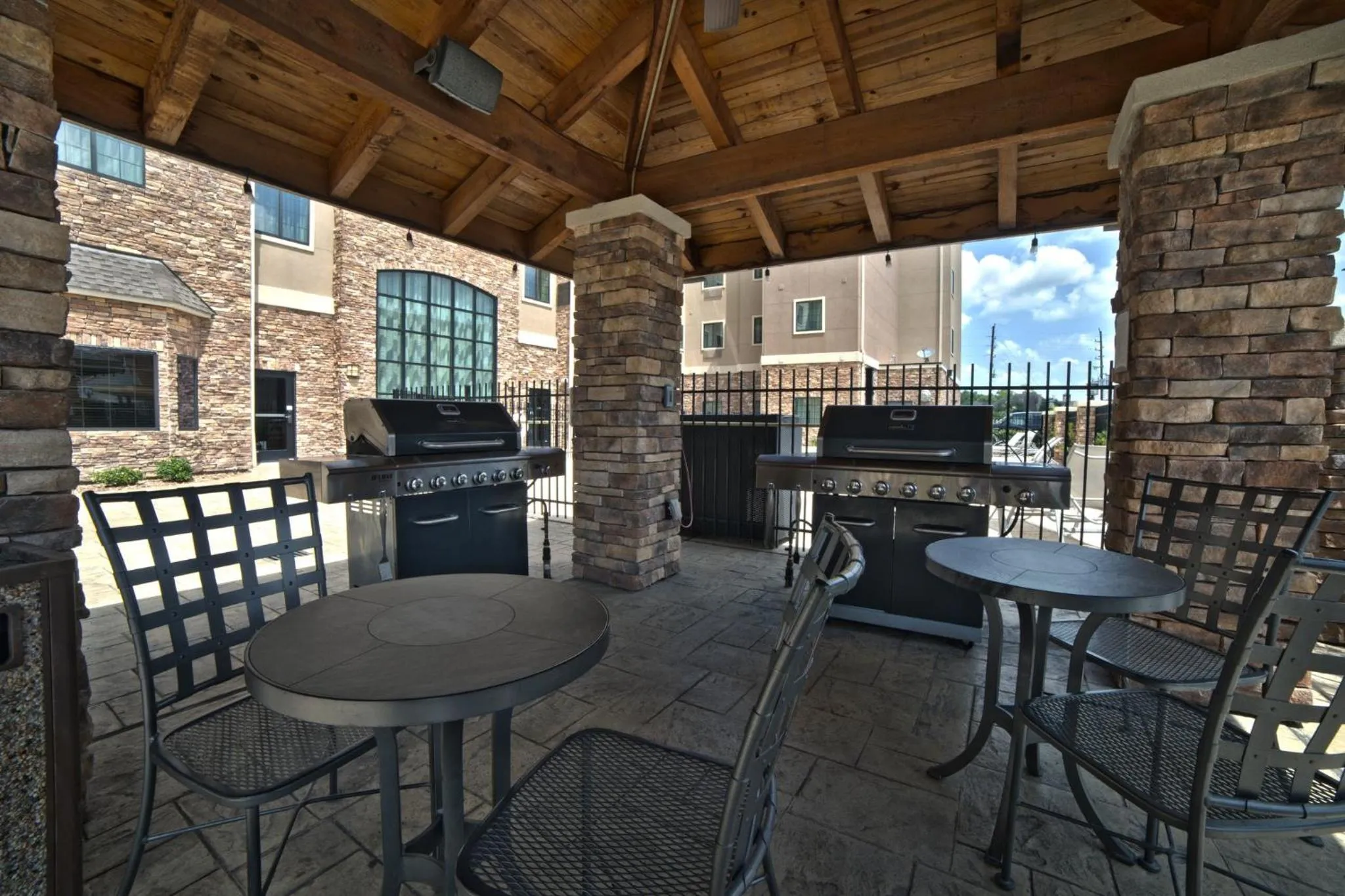 Lobby or reception in Staybridge Suites Houston - Humble Beltway 8 E by IHG