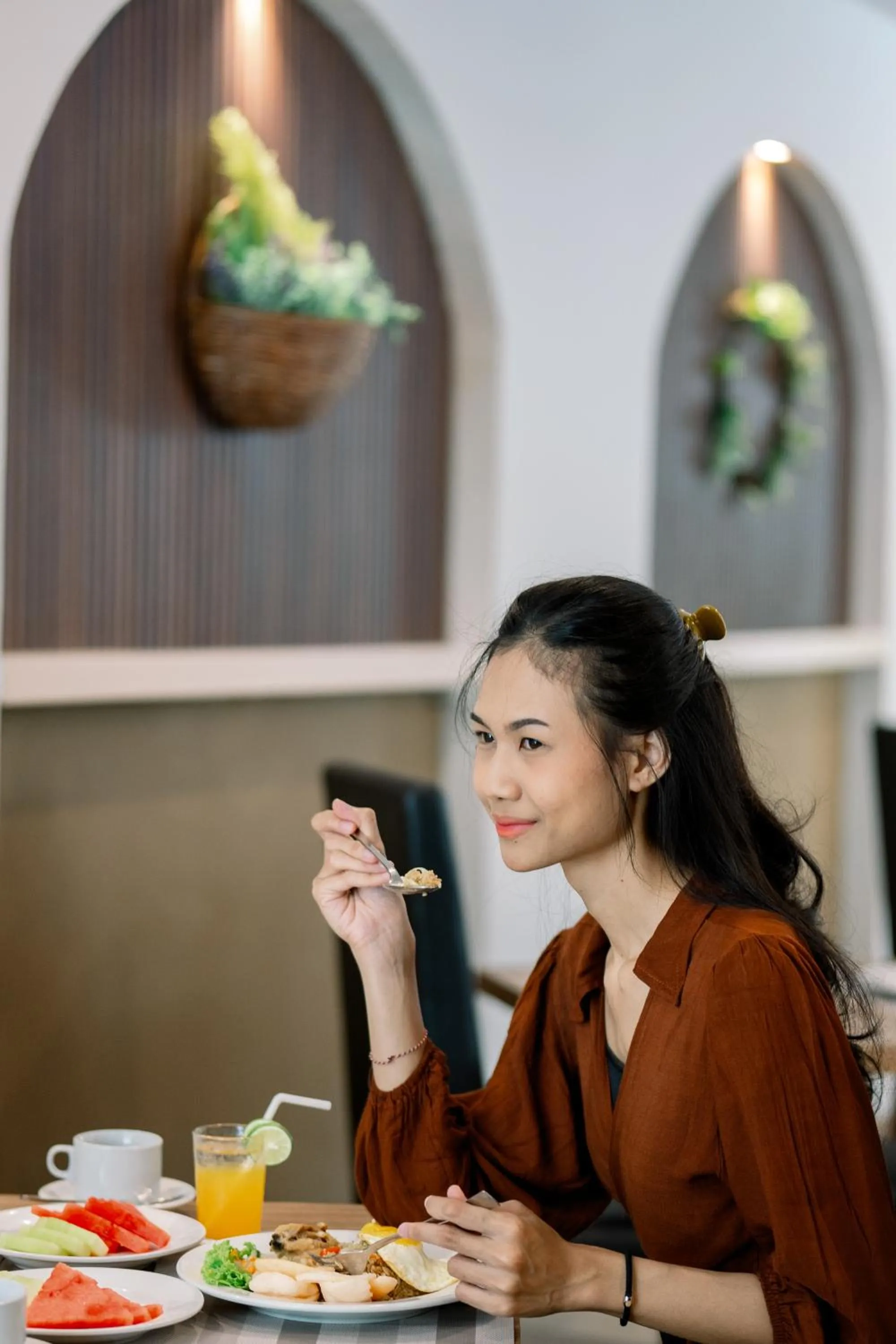 Breakfast in Everyday Hotel Kuta Central