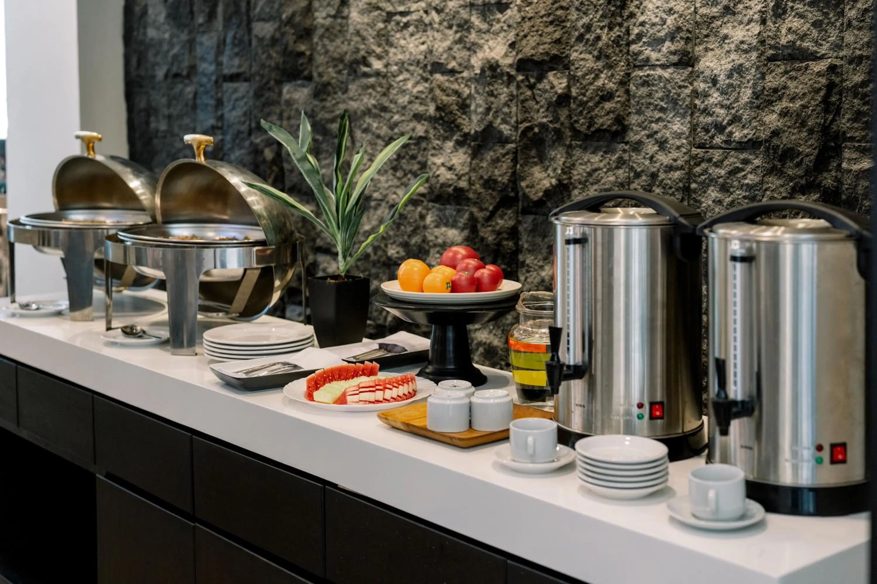 Breakfast in Everyday Hotel Kuta Central