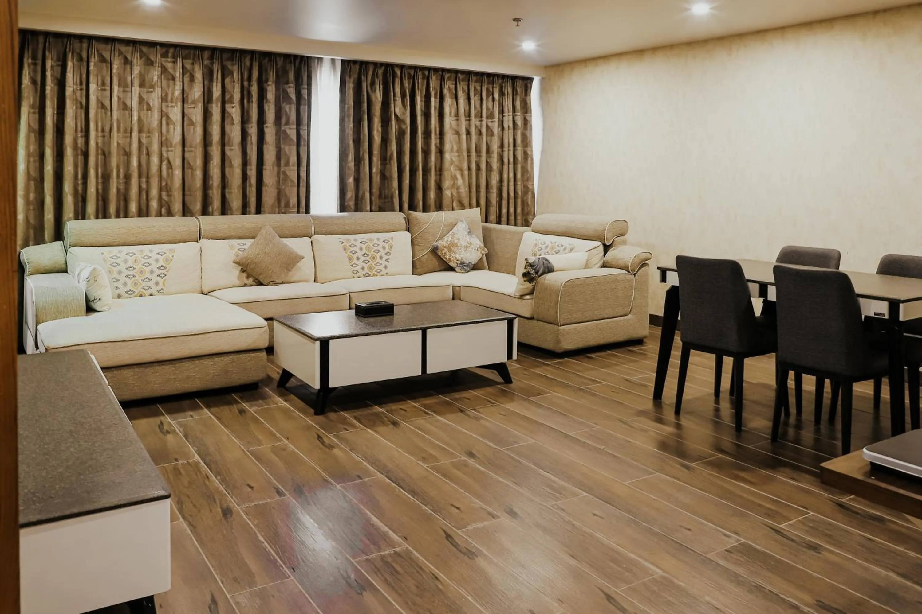 Living room in Regenta Central Somnath, Bhalpara