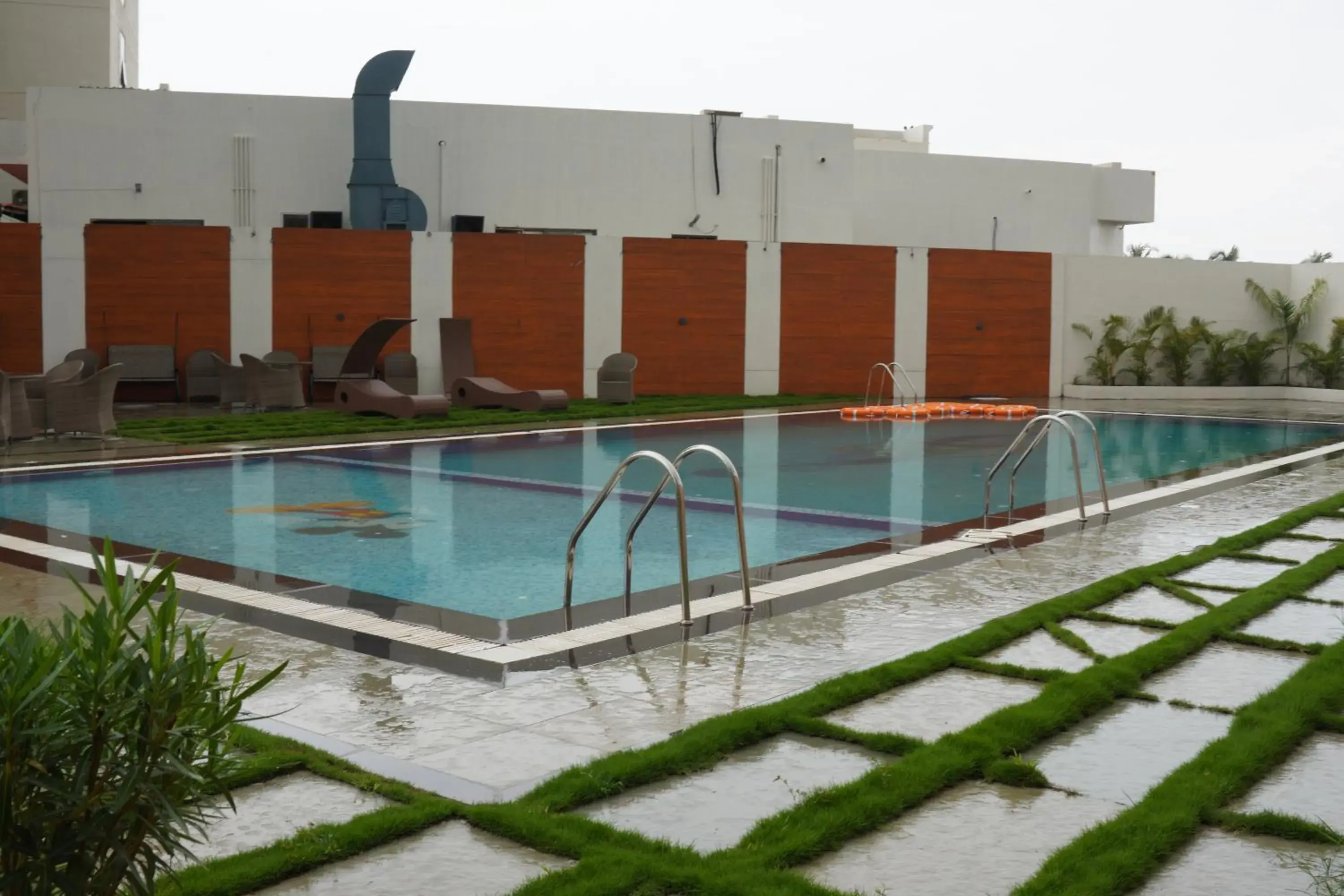 Swimming pool in Regenta Central Somnath, Bhalpara Swimming pool in Regenta Central Somnath, Bhalpara