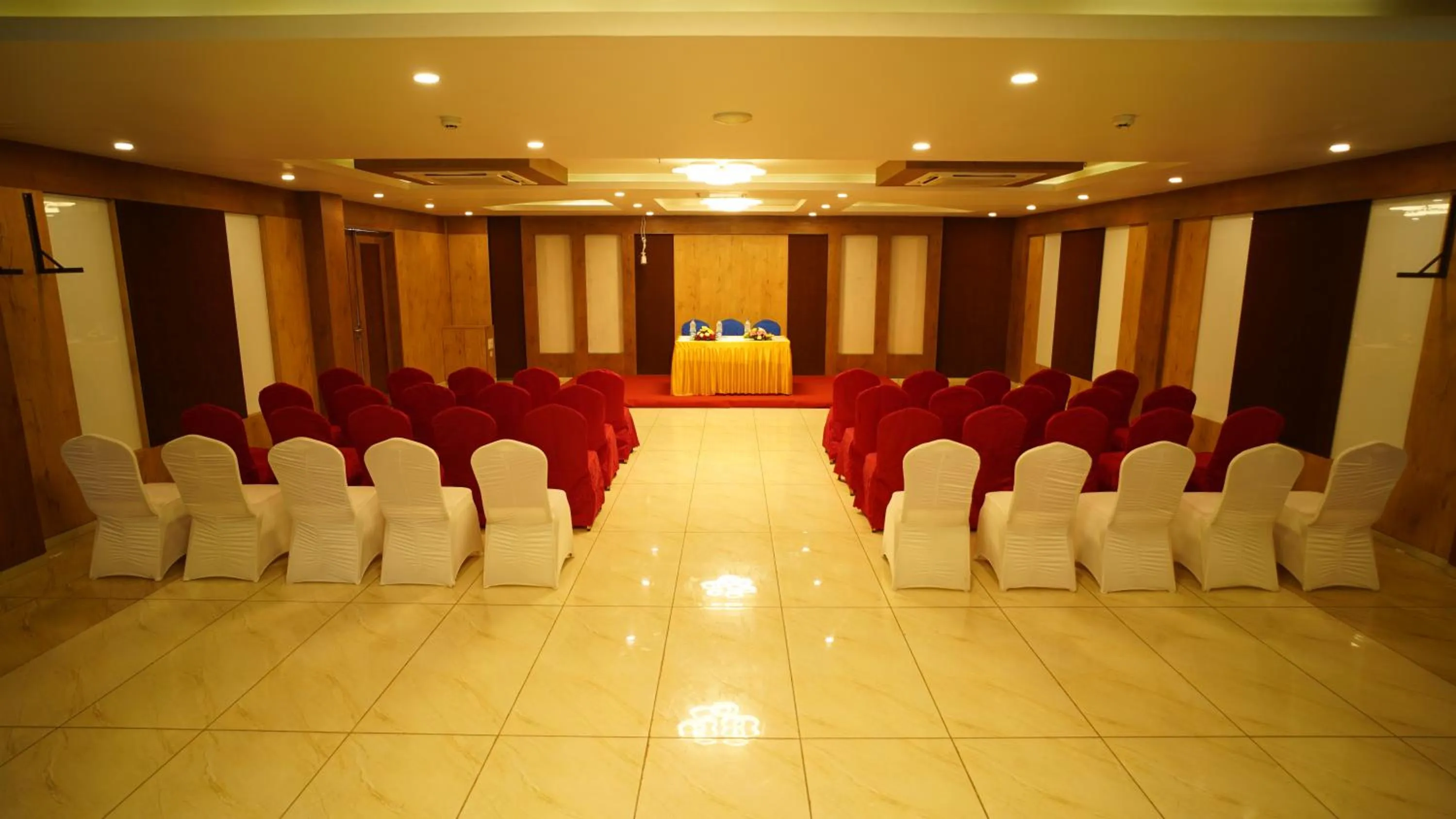 Banquet/Function facilities in Regenta Central Somnath, Bhalpara