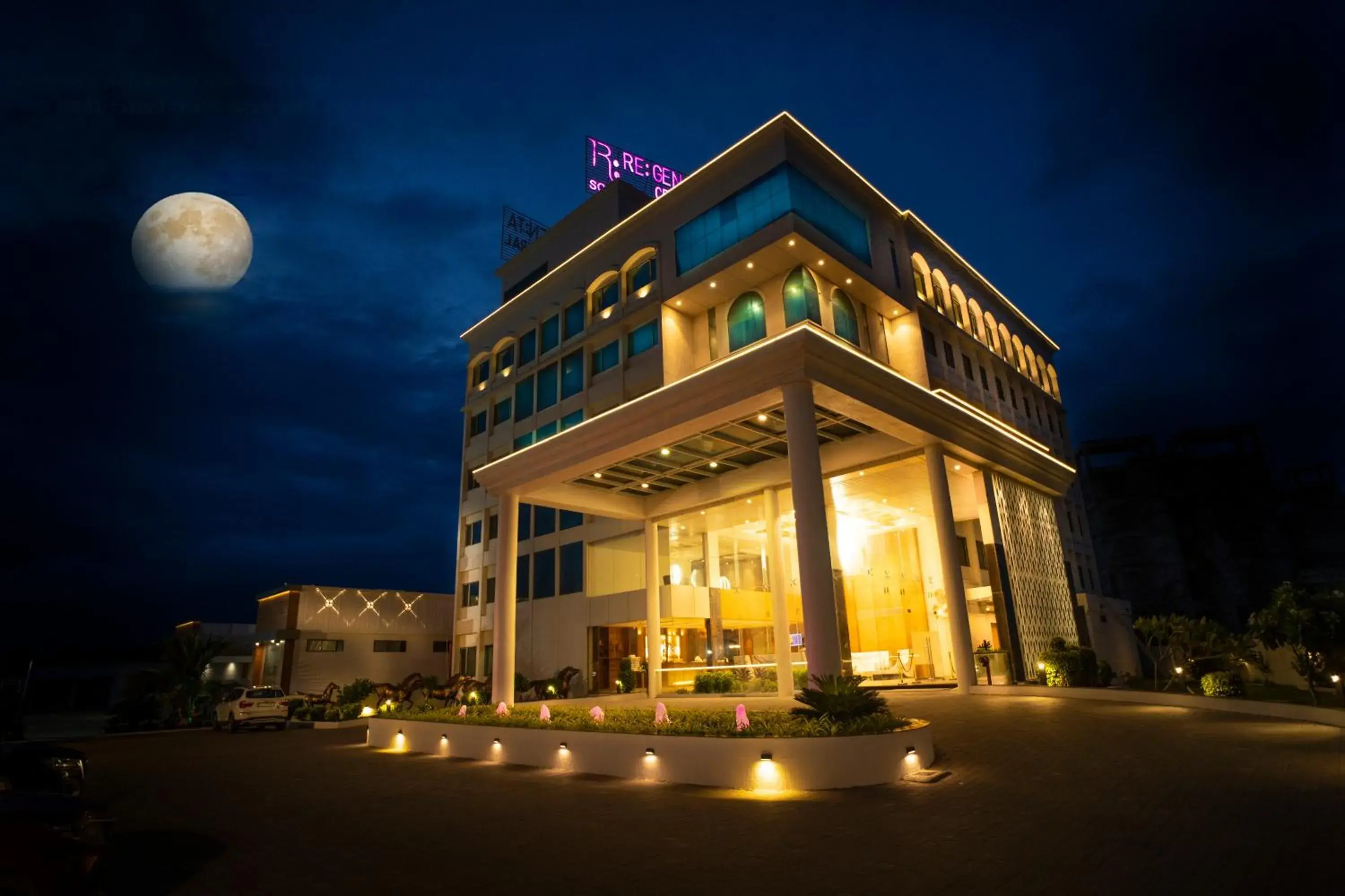 Facade/entrance in Regenta Central Somnath, Bhalpara Facade/entrance in Regenta Central Somnath, Bhalpara