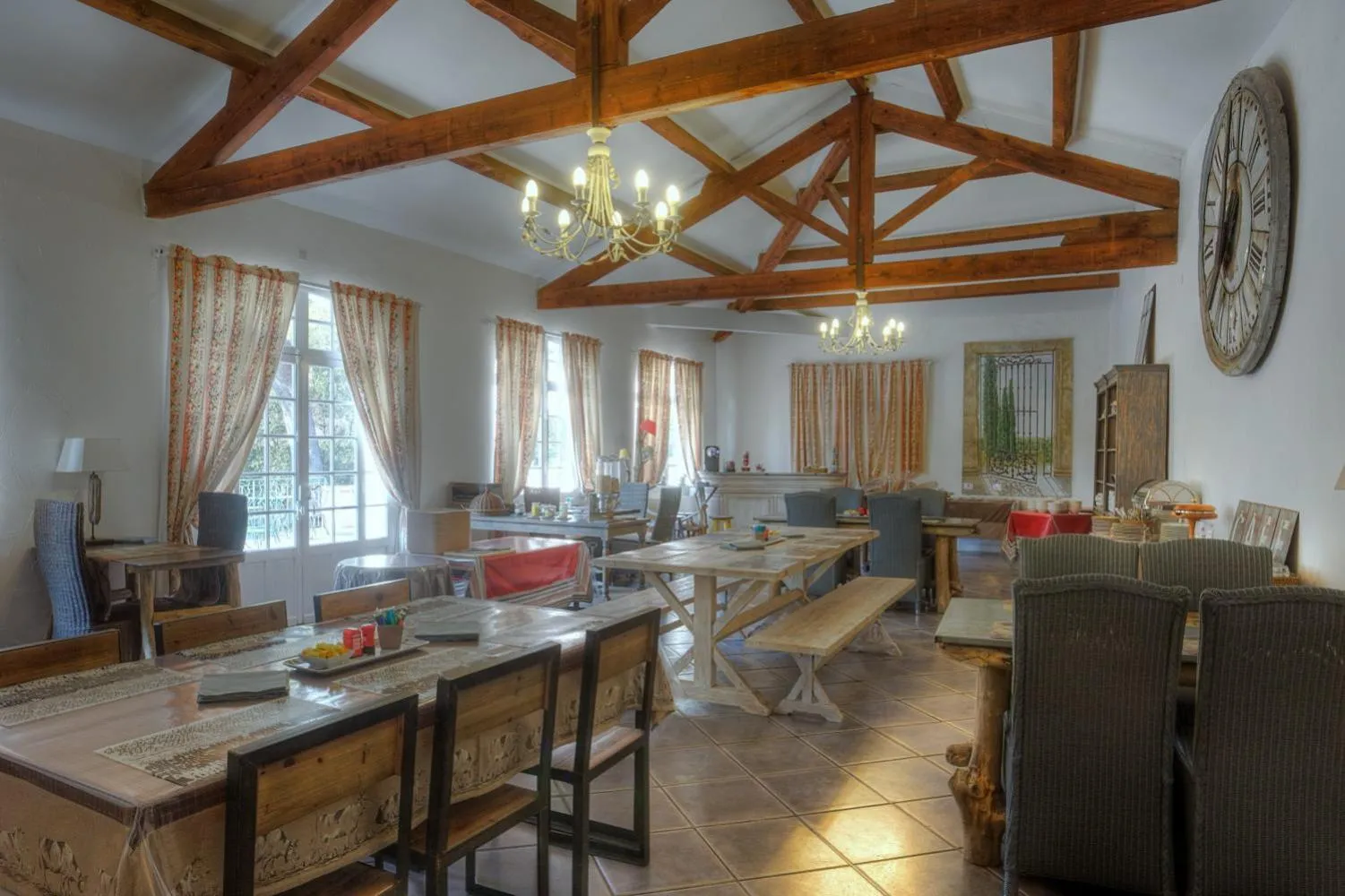 Area and facilities in Hotel Les Mazets Des Roches