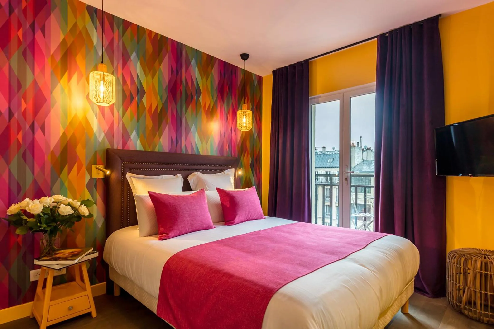 Photo of the whole room, Bed in BE YOU LUXURY APART'HÔTEL Paris