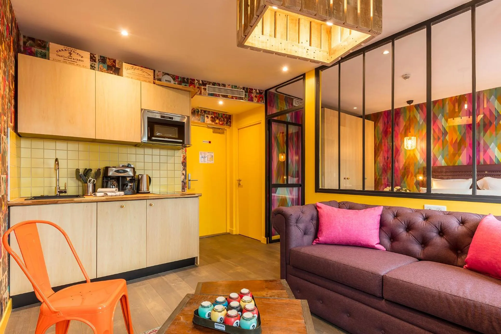 Kitchen or kitchenette in BE YOU LUXURY APART'HÔTEL Paris