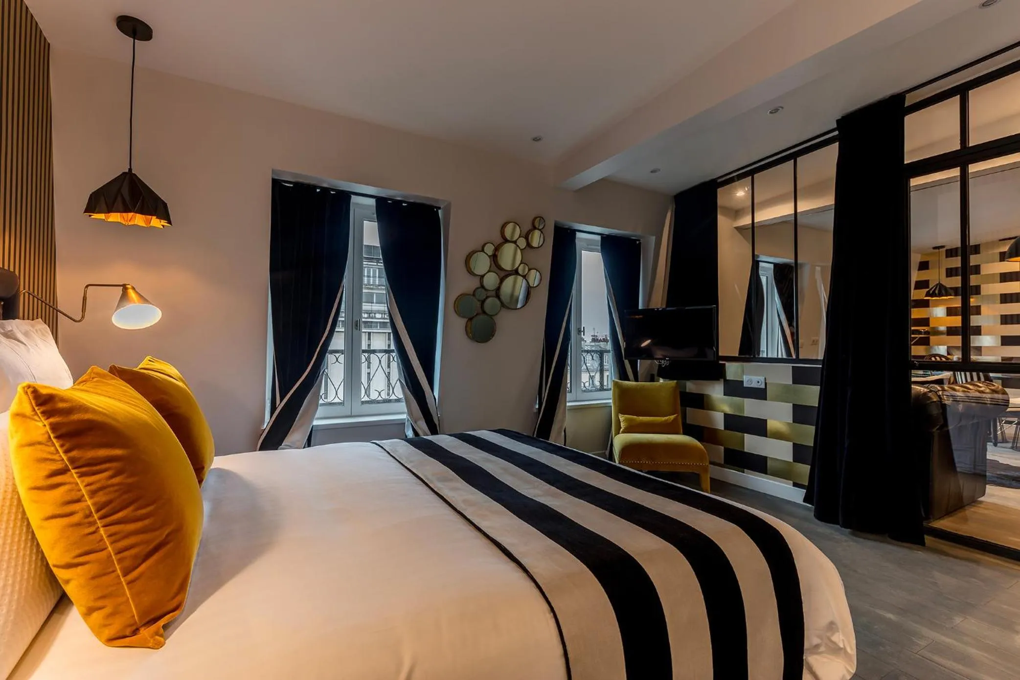 Bedroom, Bed in BE YOU LUXURY APART'HÔTEL Paris