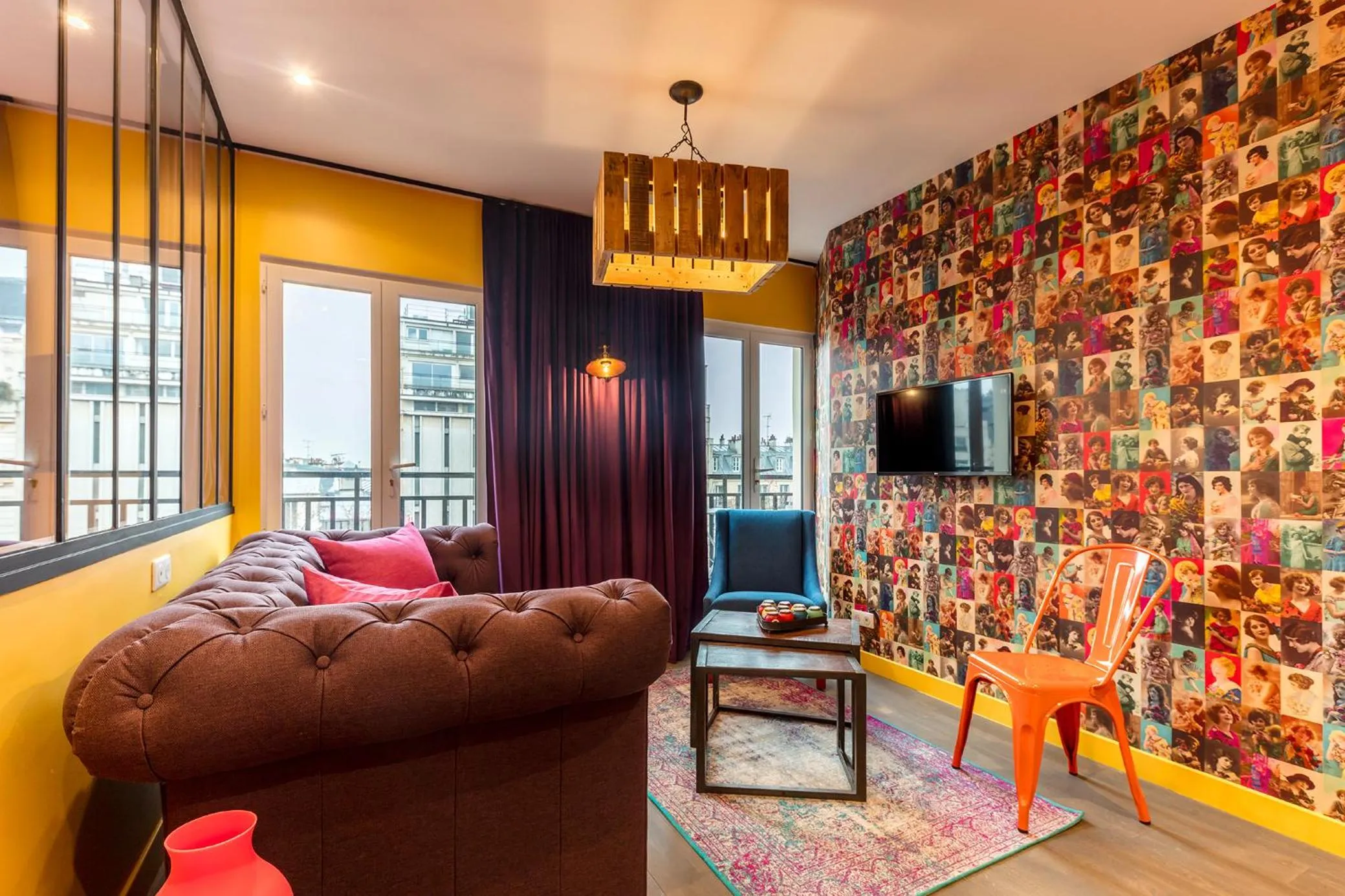 Living room in BE YOU LUXURY APART'HÔTEL Paris