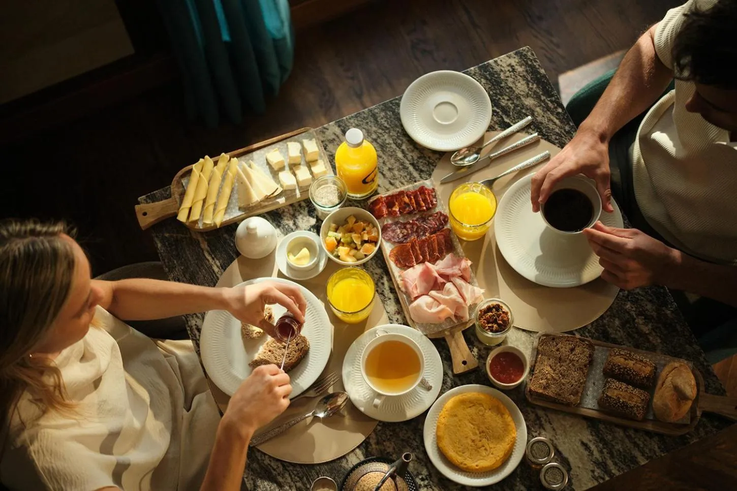 Continental breakfast in El Llorenc Parc de la Mar - Adults Only (+16)