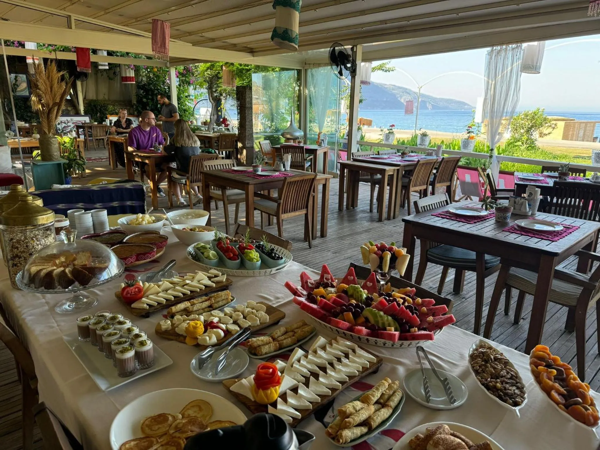 Restaurant/places to eat in Oyster Residences - Adult Only