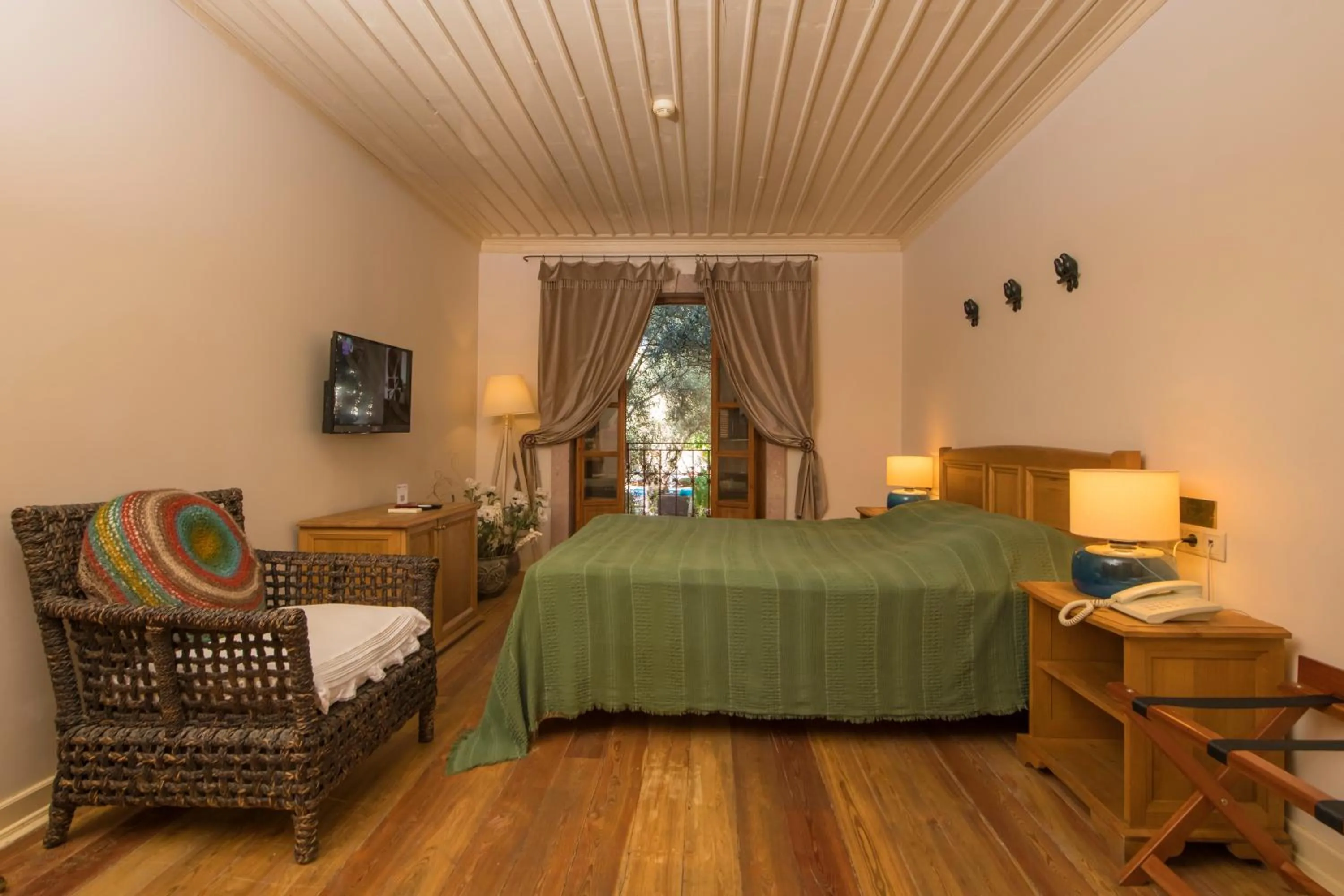 Bed in Oyster Residences - Adult Only