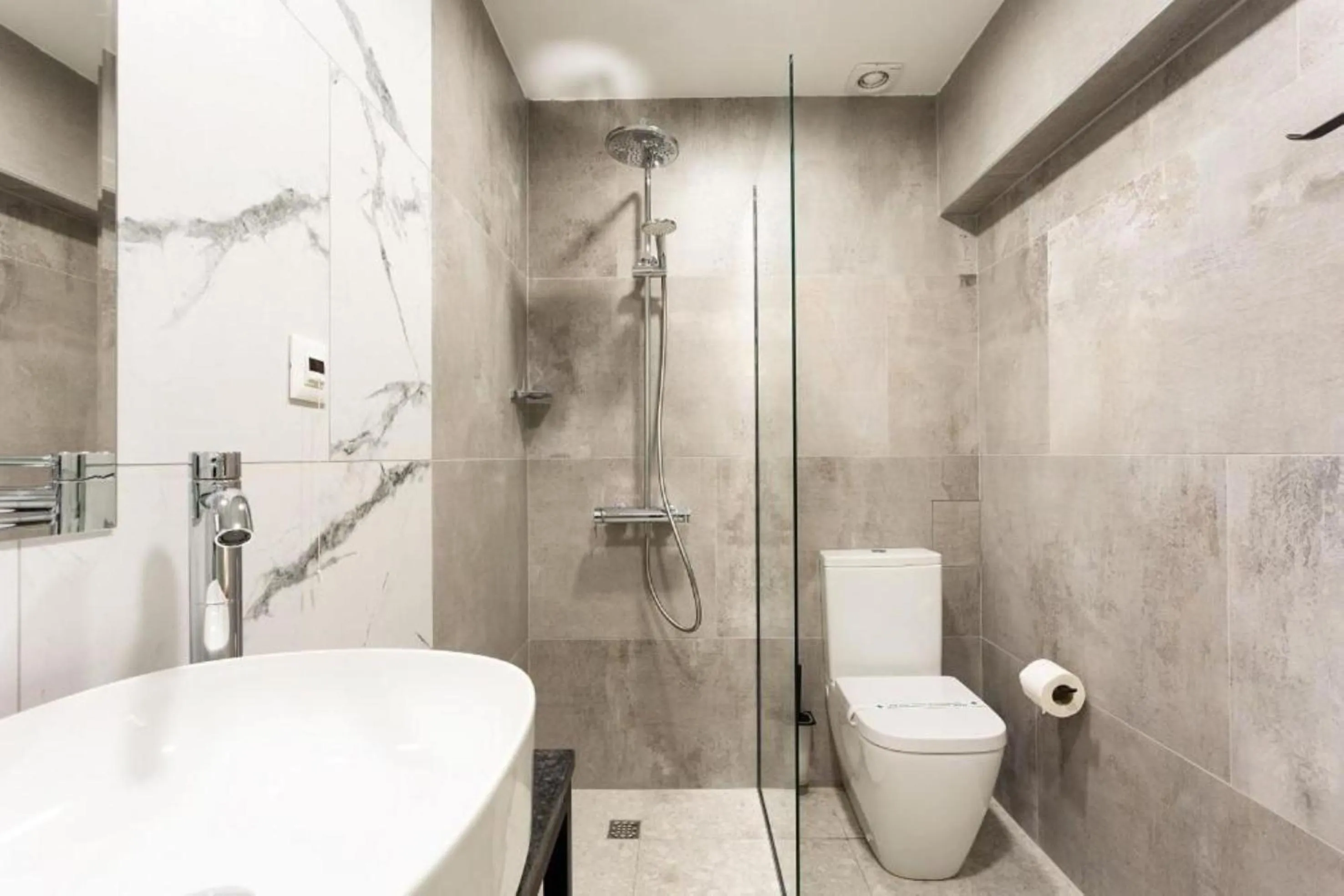 Shower in SPA Hotel Olymp